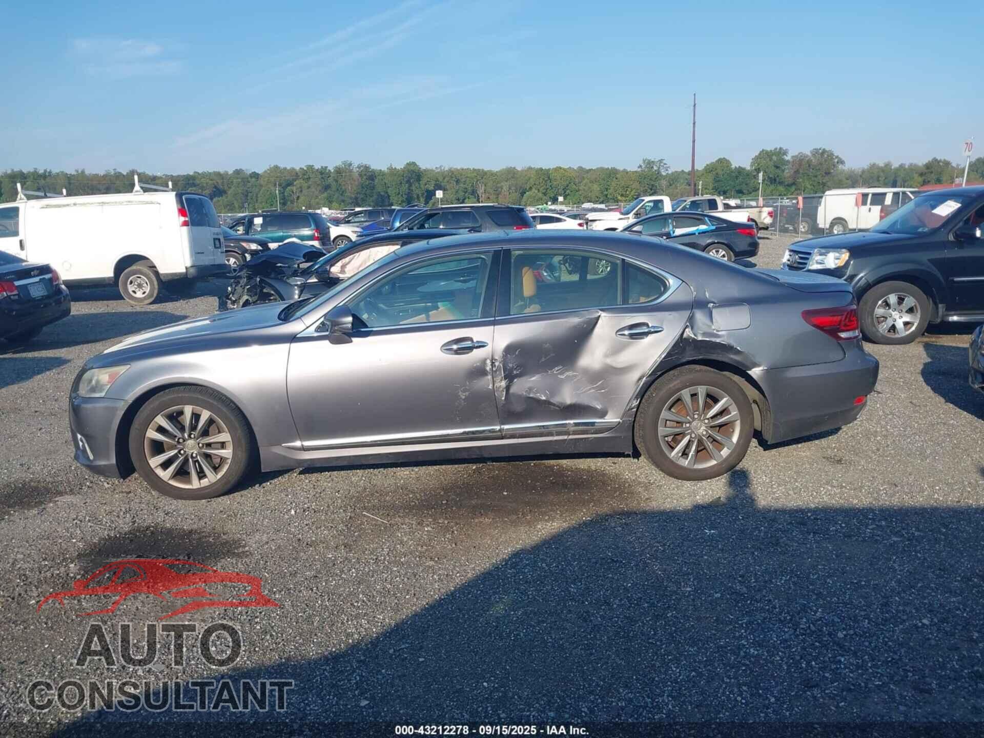 LEXUS LS 460 2013 - JTHCL5EFXD5017779