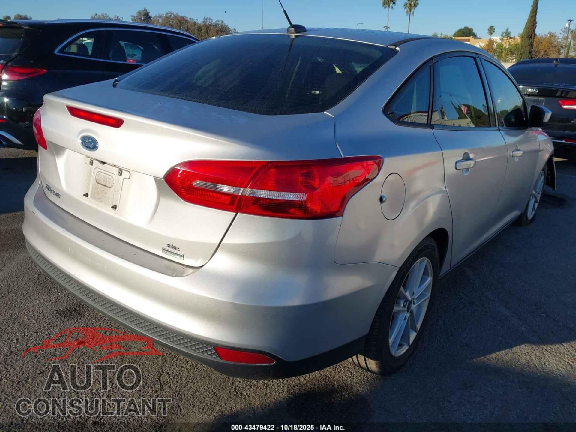 FORD FOCUS 2018 - 1FADP3FEXJL205493