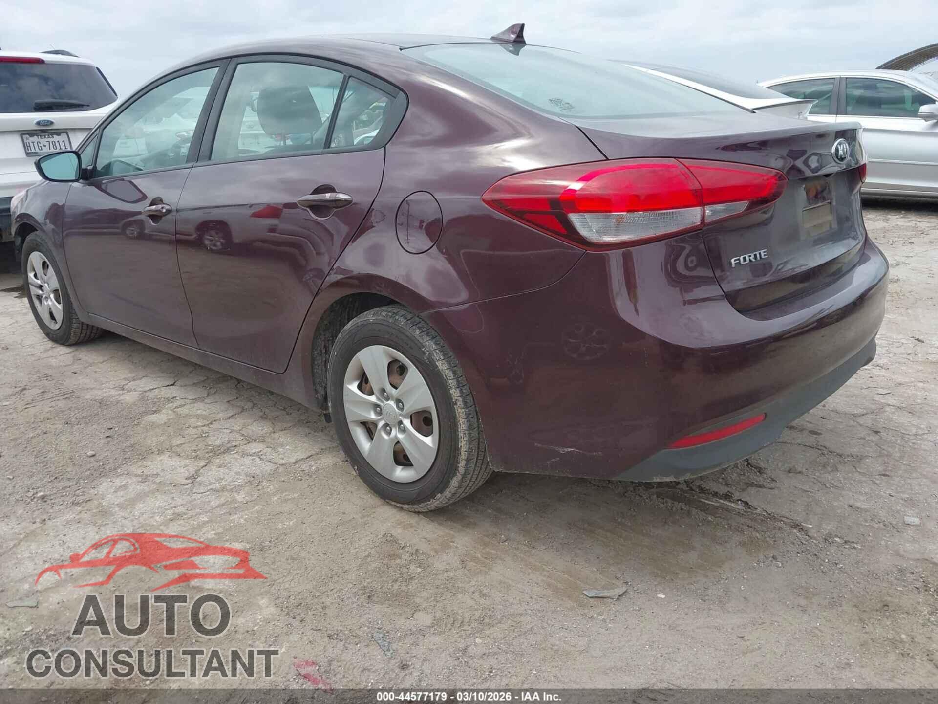 KIA FORTE 2017 - 3KPFL4A74HE123789