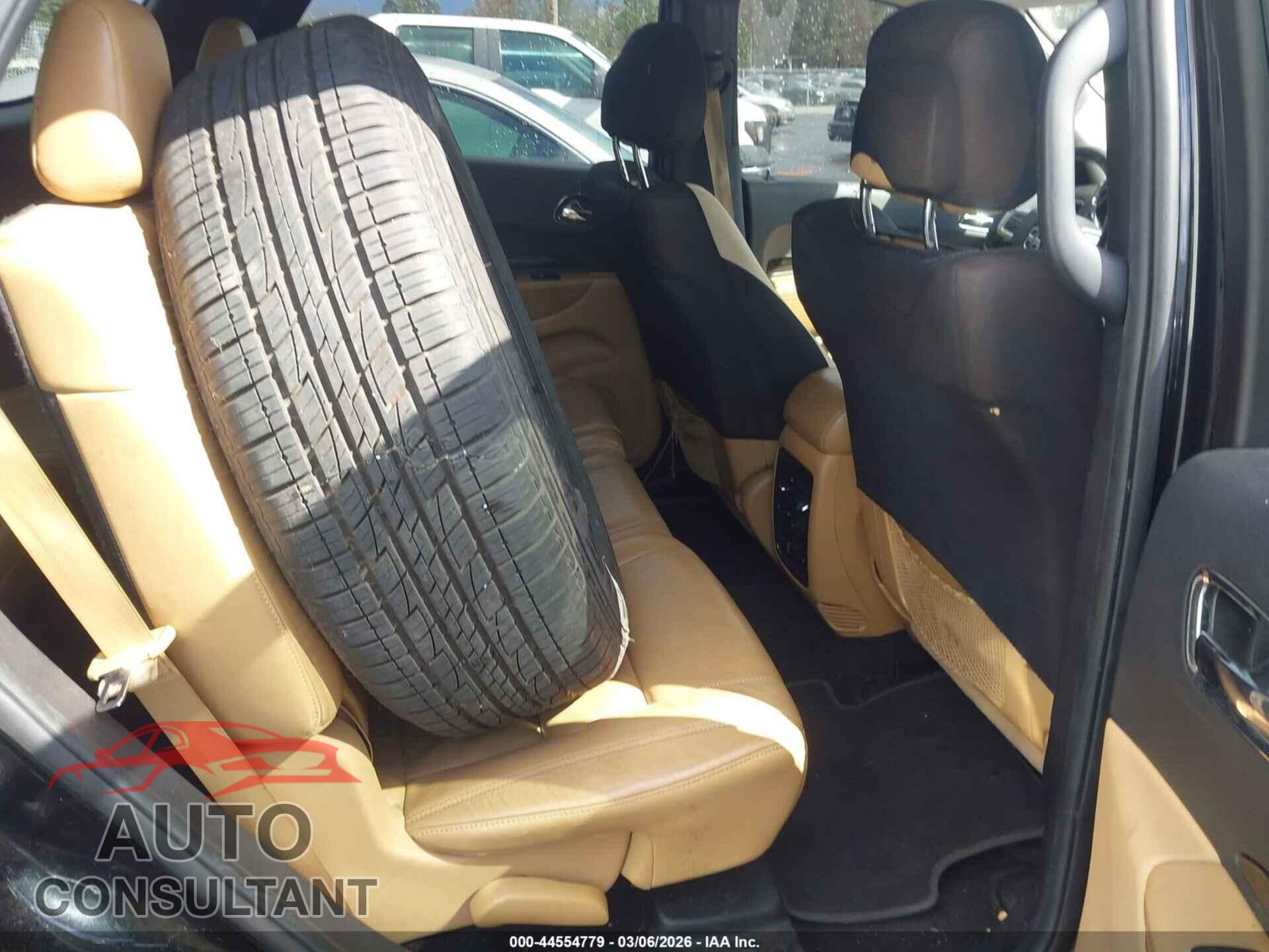DODGE DURANGO 2011 - 1D4SD5GT1BC637946