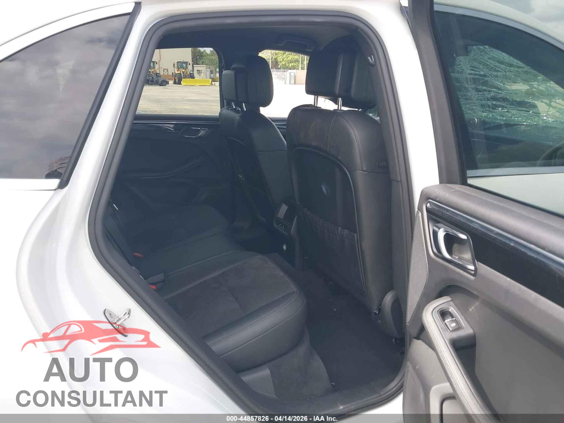 PORSCHE MACAN 2015 - WP1AB2A59FLB52630