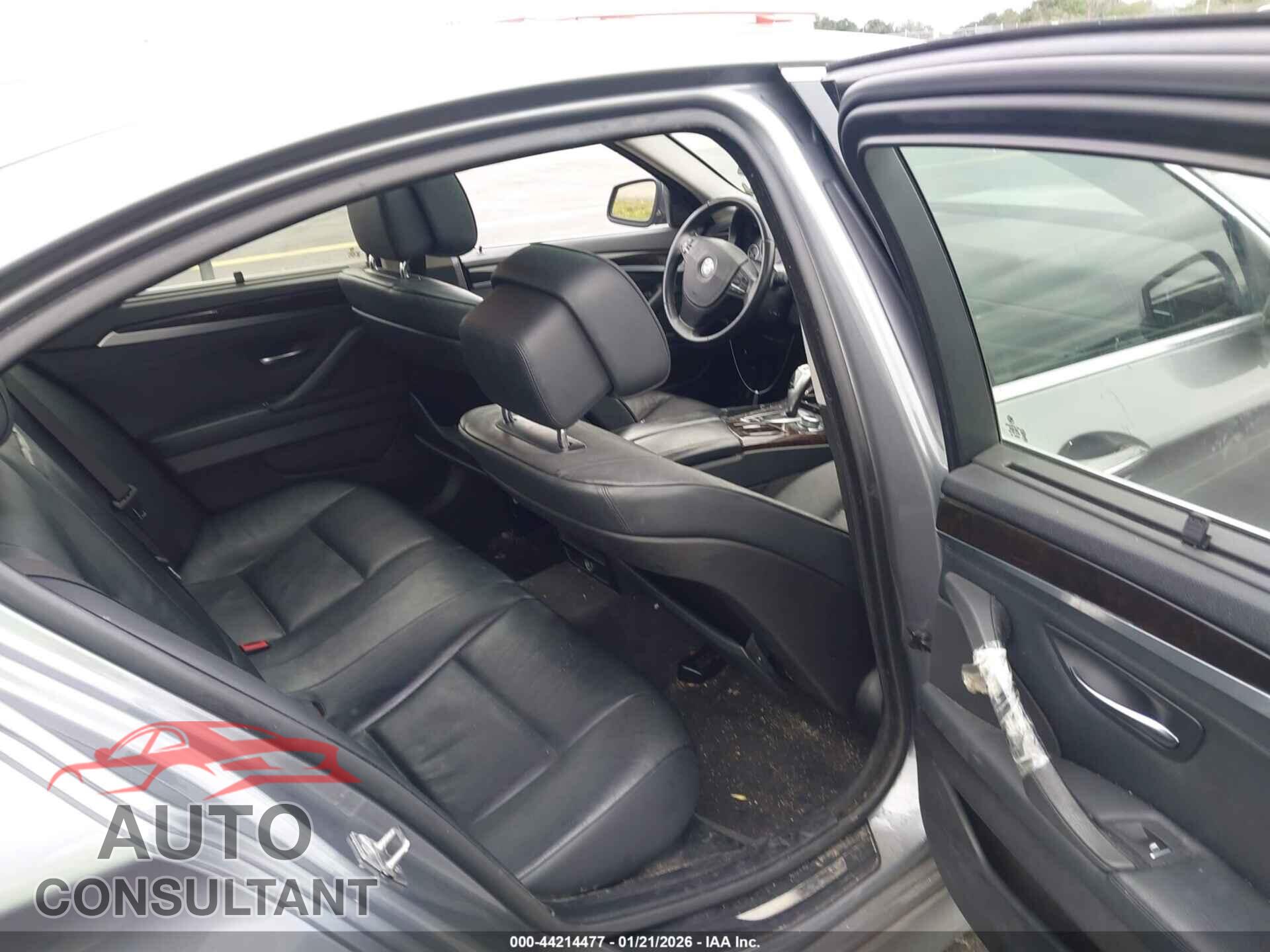 BMW 535I 2011 - WBAFU7C55BC872896