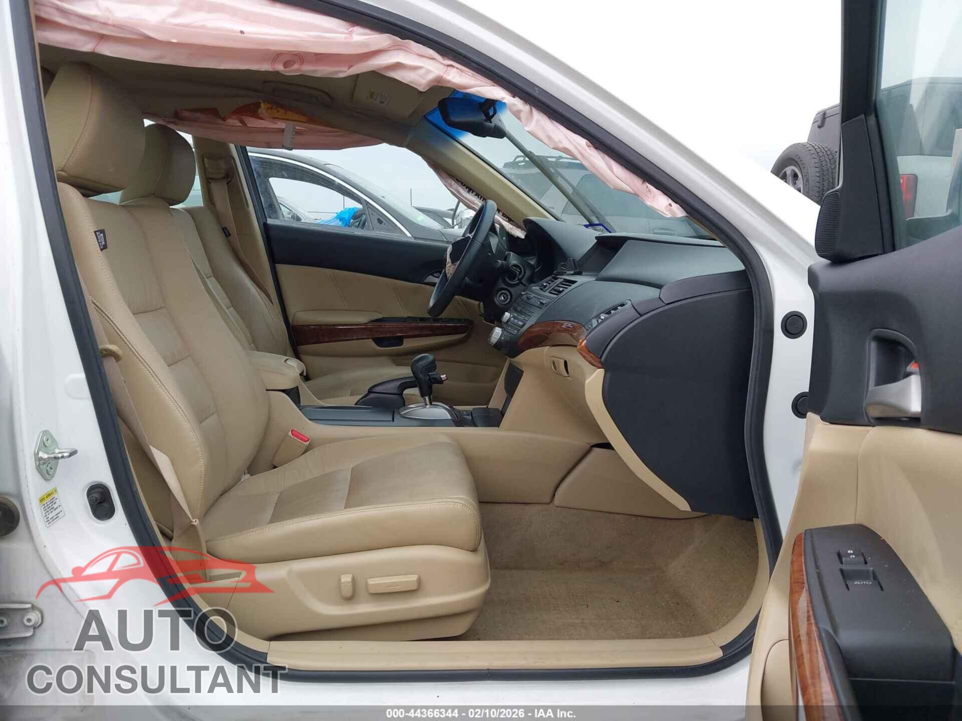 HONDA ACCORD 2012 - 1HGCP3F85CA038928