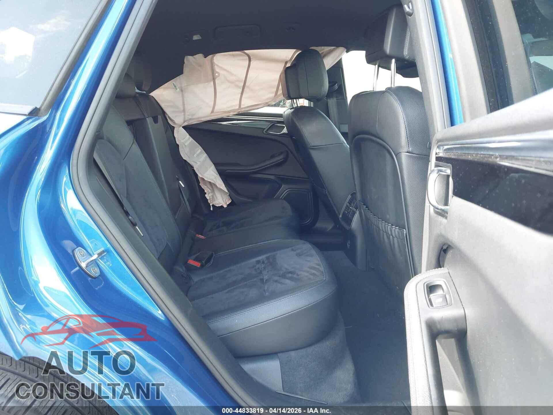 PORSCHE MACAN 2020 - WP1AA2A5XLLB01443