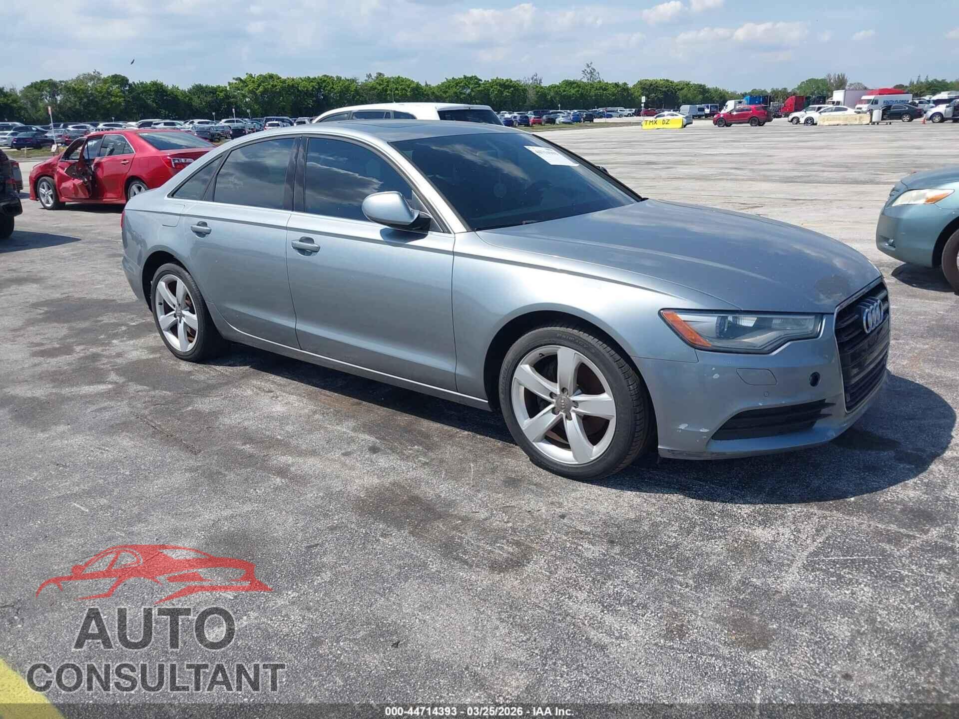 AUDI A6 2012 - WAUDFAFC1CN177202