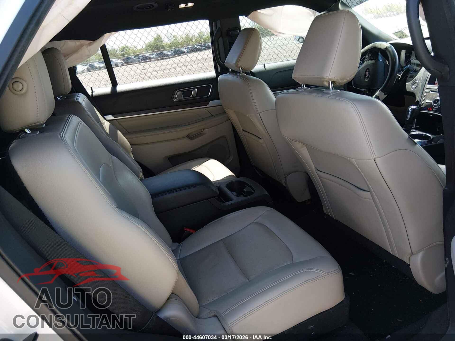 FORD EXPLORER 2018 - 1FM5K7F80JGB63063