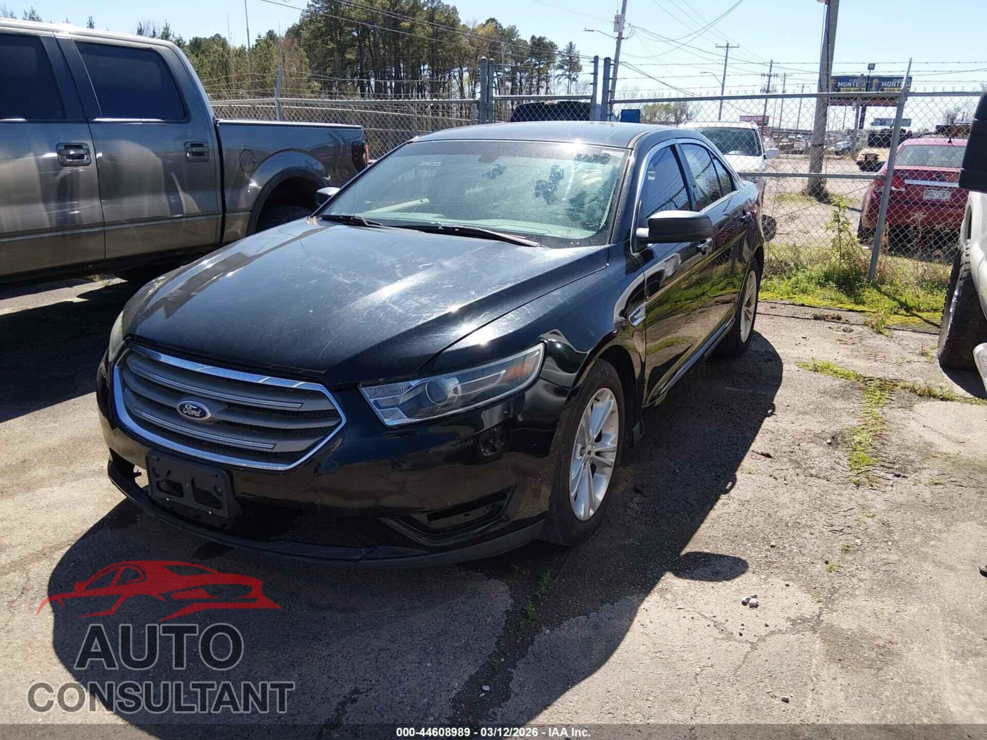 FORD TAURUS 2016 - 1FAHP2D82GG113384