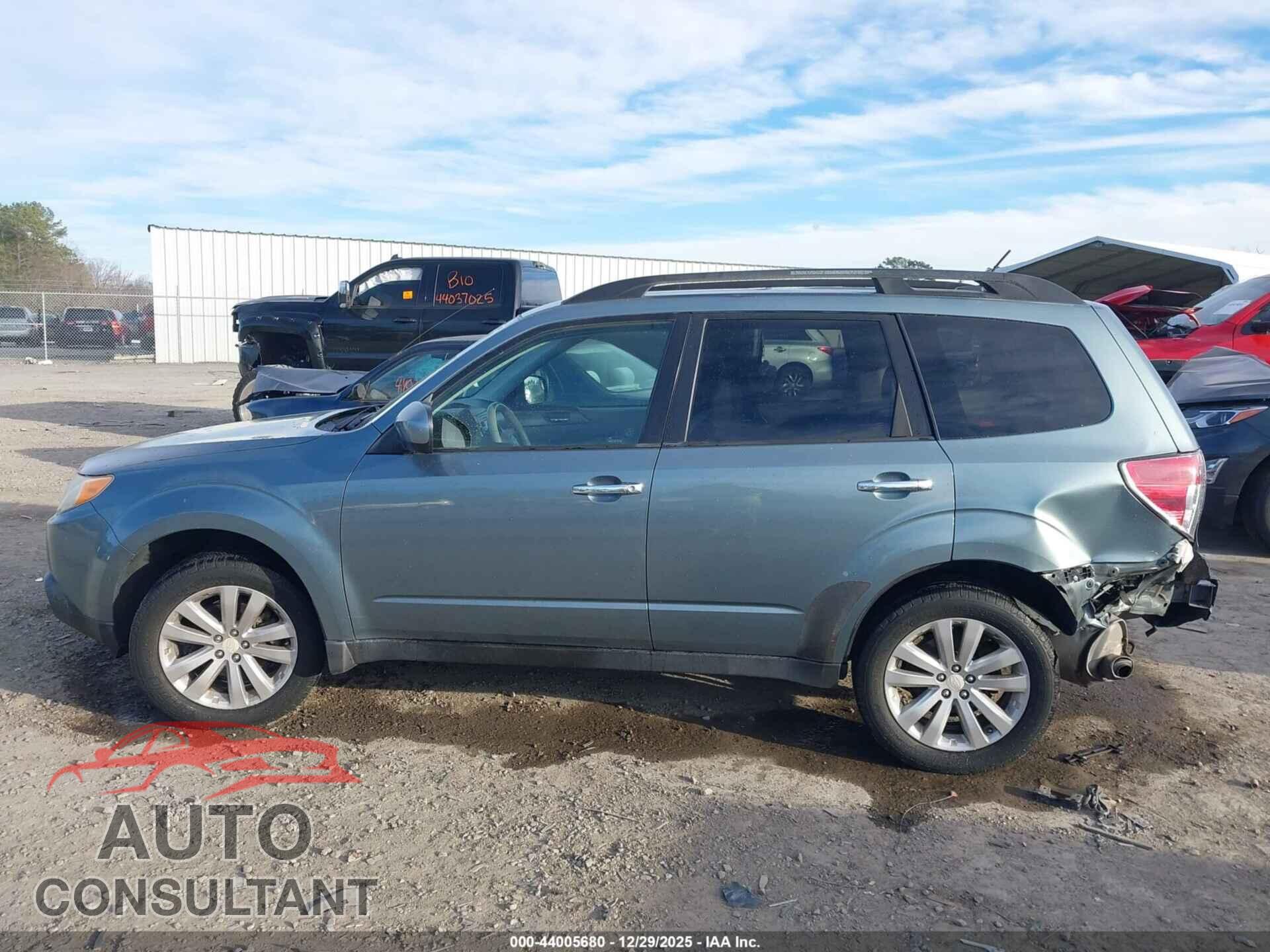 SUBARU FORESTER 2012 - JF2SHAEC5CH411024