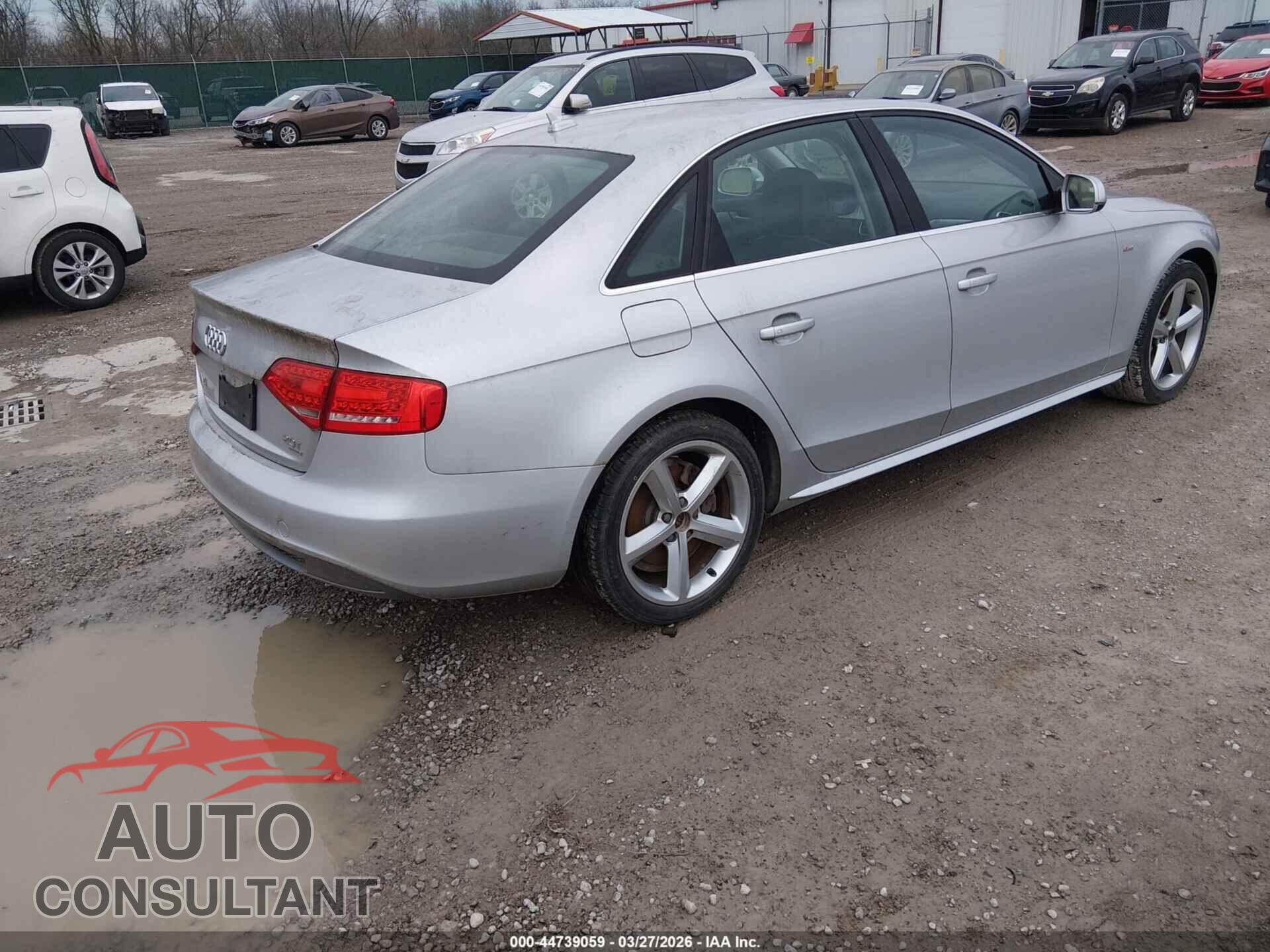 AUDI A4 2012 - WAUFFAFL7CA048753