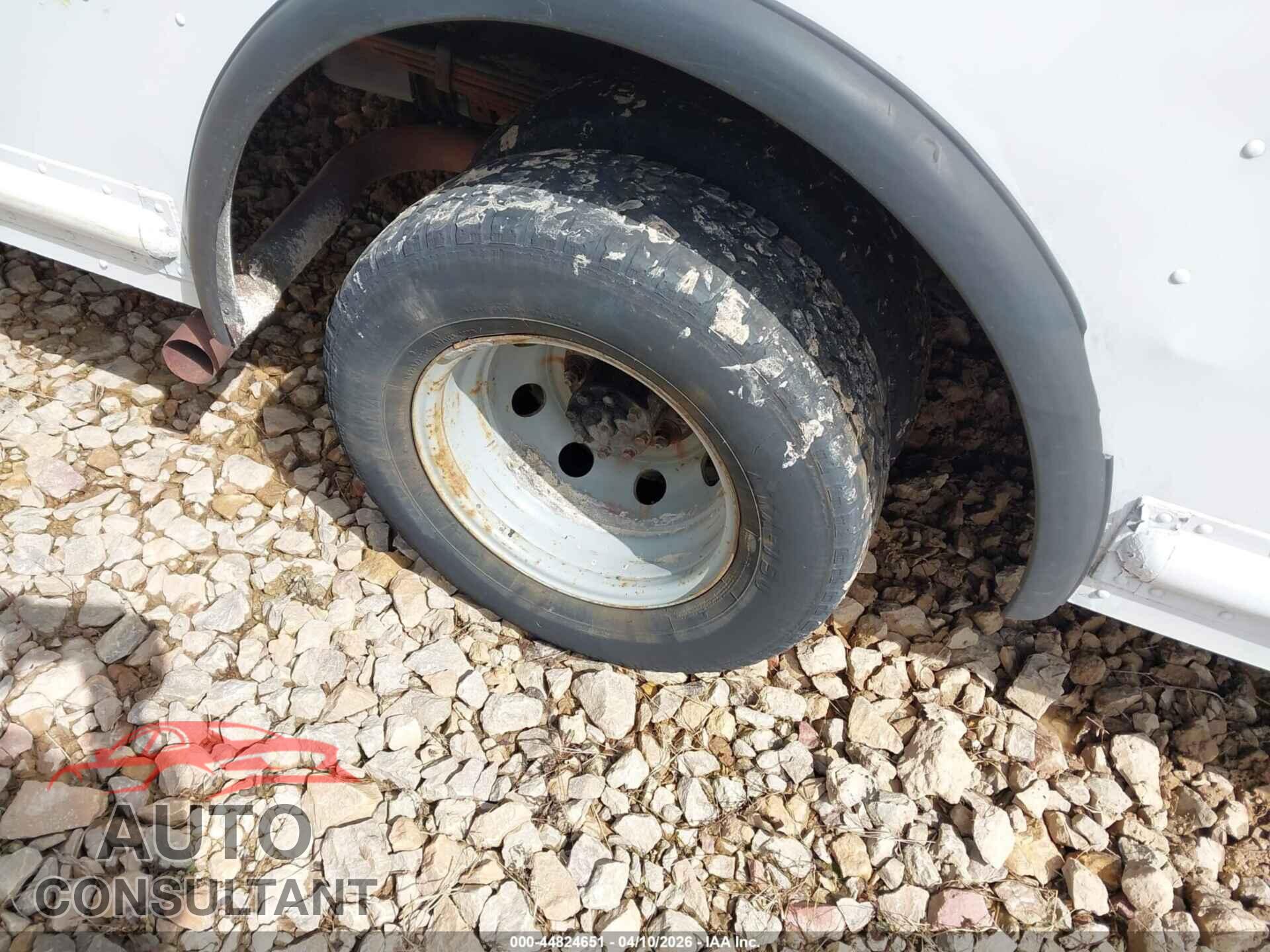 FORD E-450 STRIPPED 2010 - 1FC4E4KLXADA05637