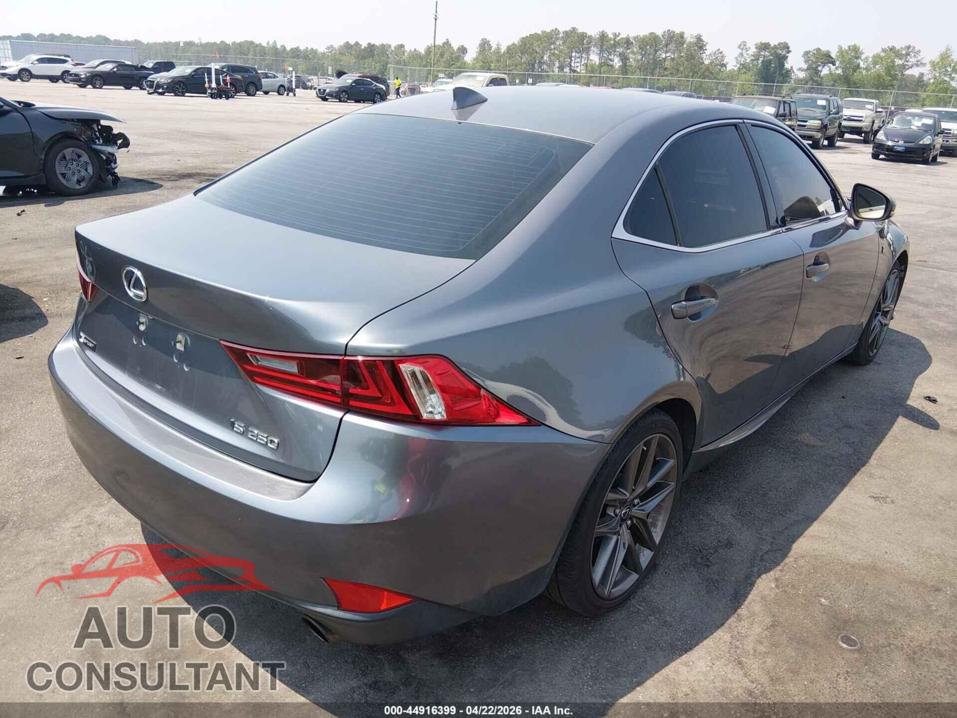 LEXUS IS 250 2015 - JTHBF1D20F5083030