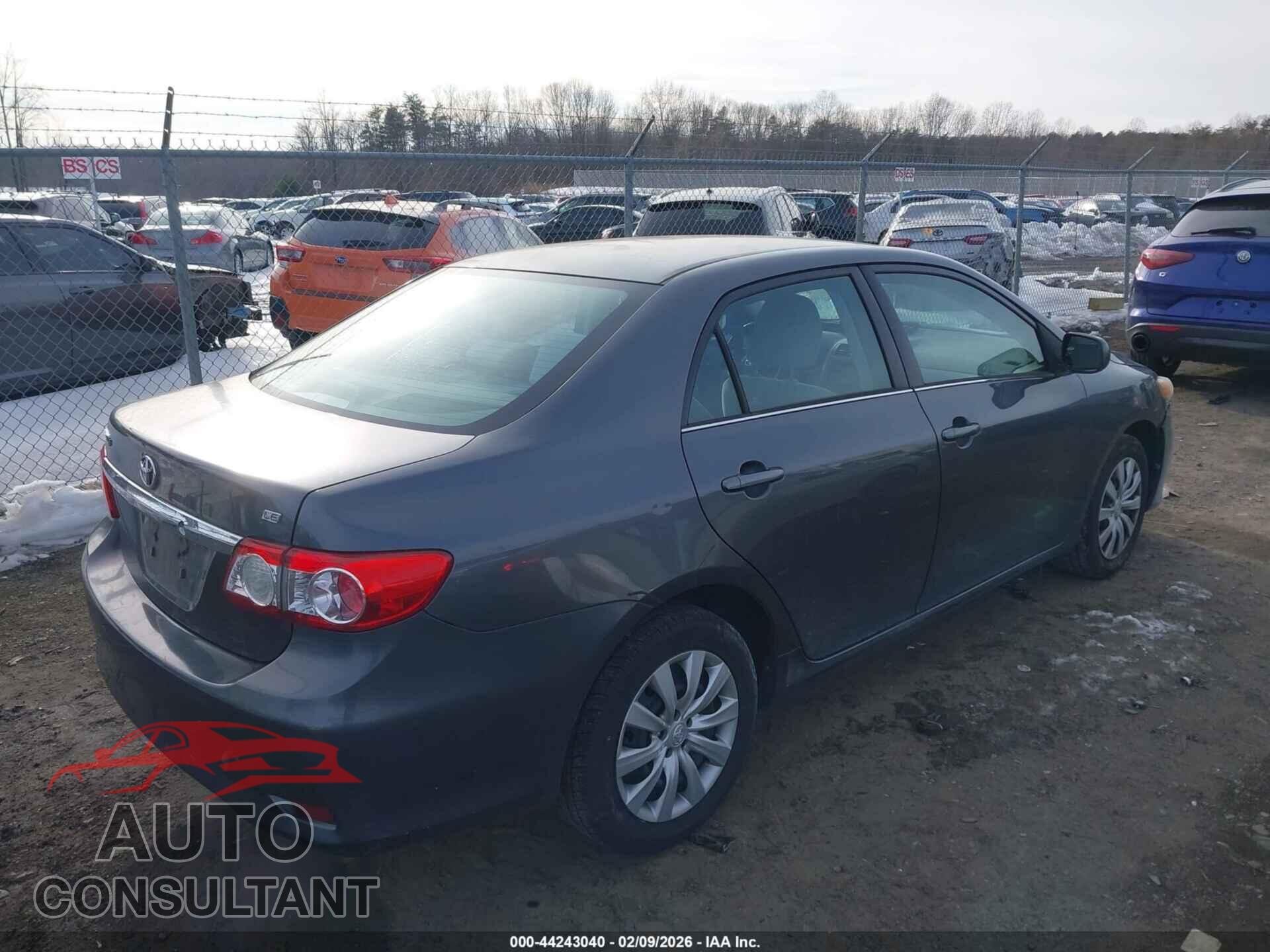 TOYOTA COROLLA 2013 - 2T1BU4EEXDC090892
