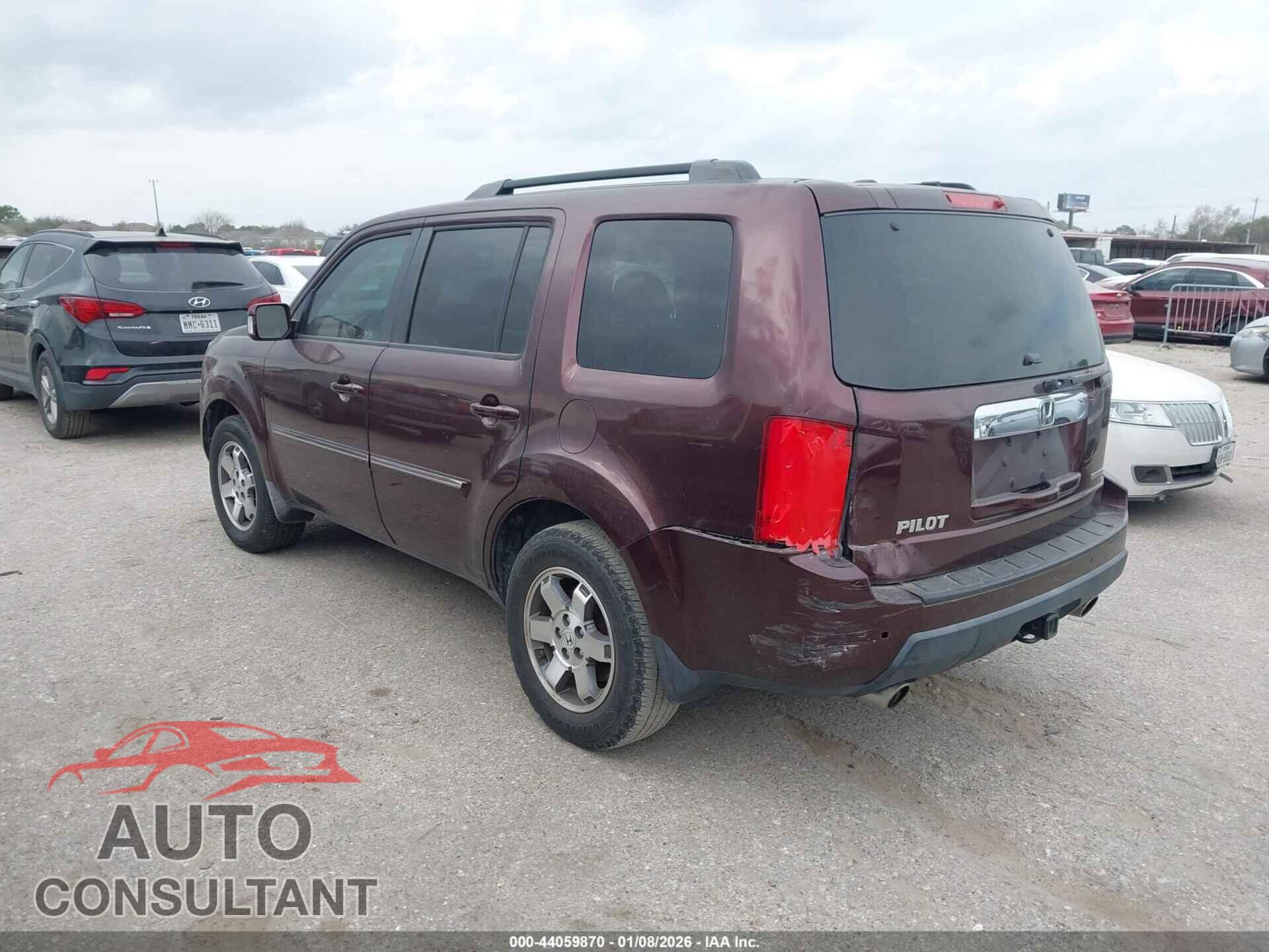 HONDA PILOT 2010 - 5FNYF3H95AB010435