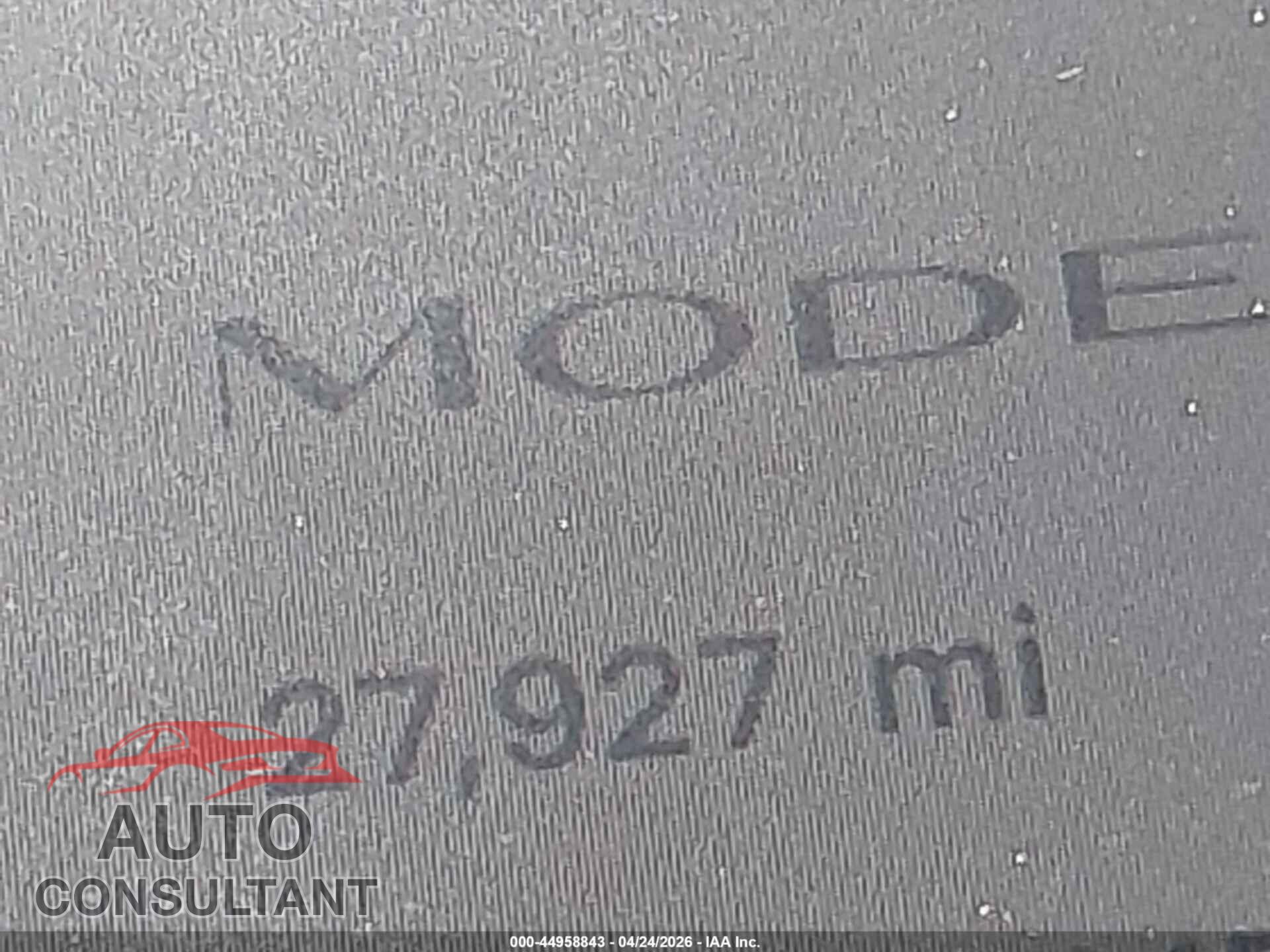 TESLA MODEL S 2022 - 5YJSA1E52NF493978