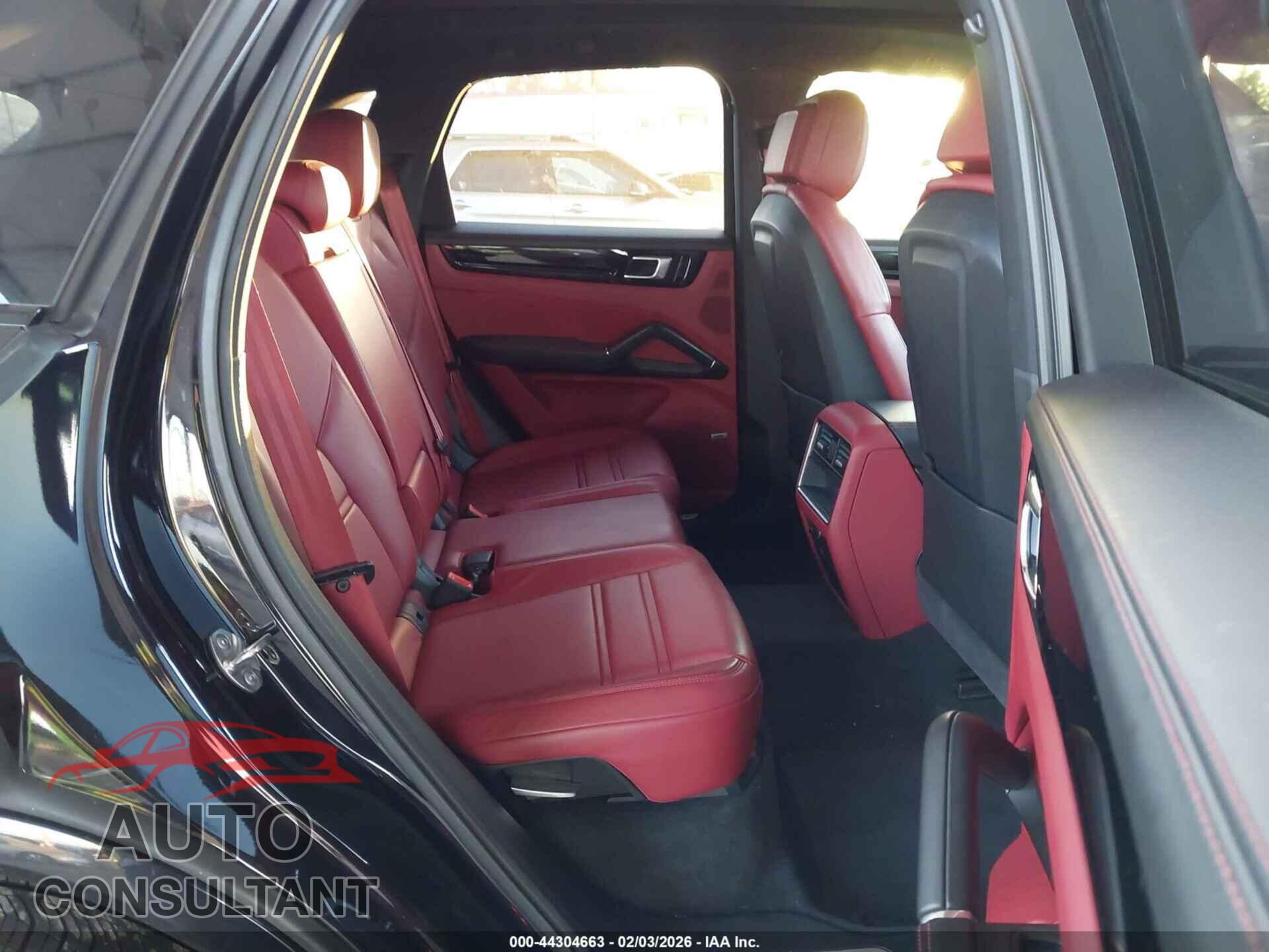 PORSCHE CAYENNE 2021 - WP1AA2AY2MDA00483