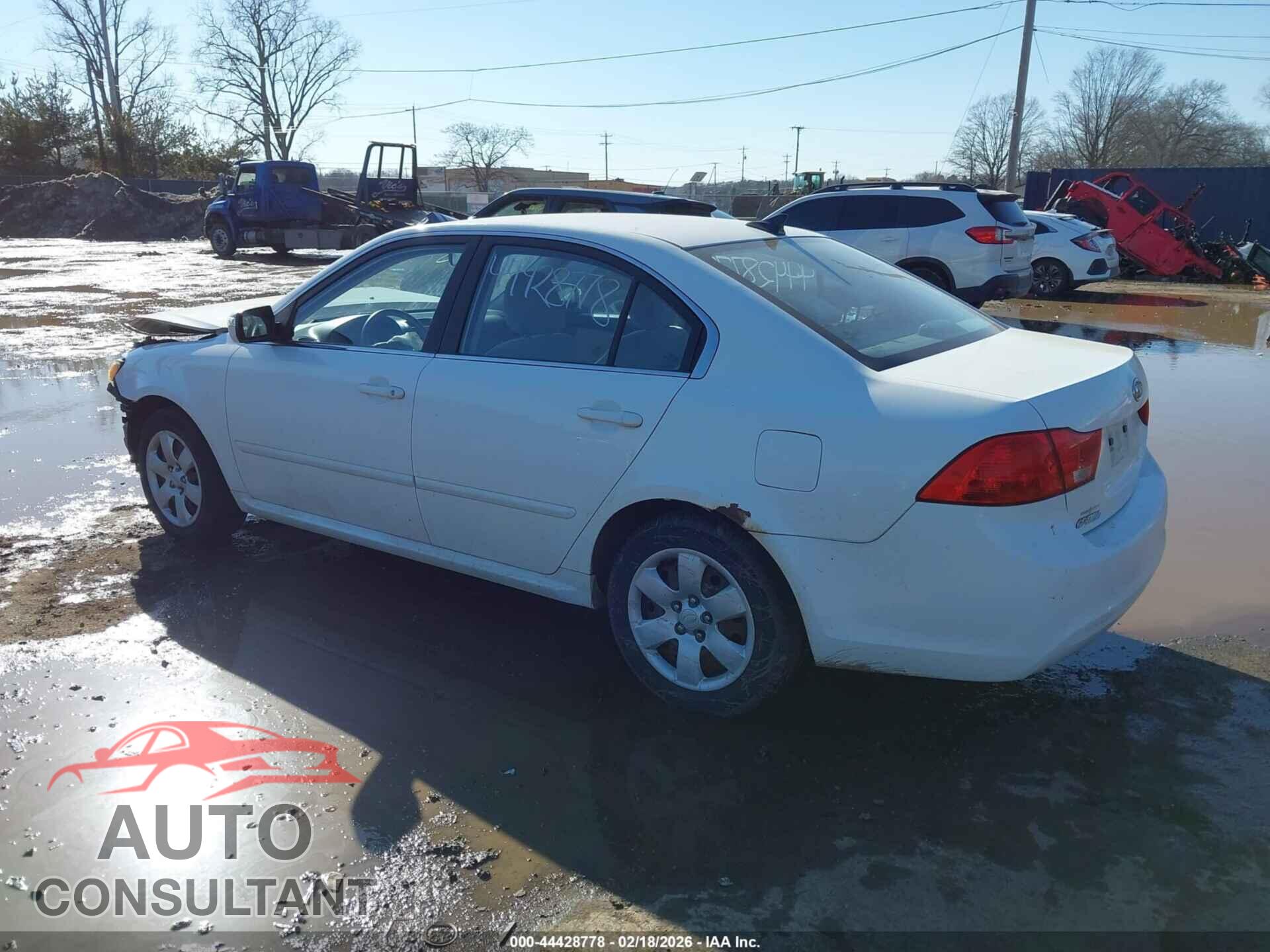 KIA OPTIMA 2010 - KNAGG4A83A5382404