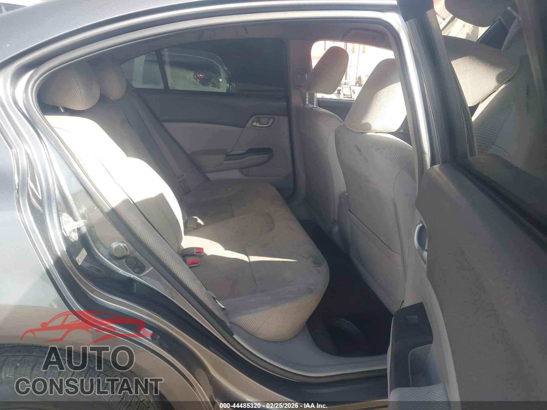 HONDA CIVIC 2012 - 19XFB2F50CE300992
