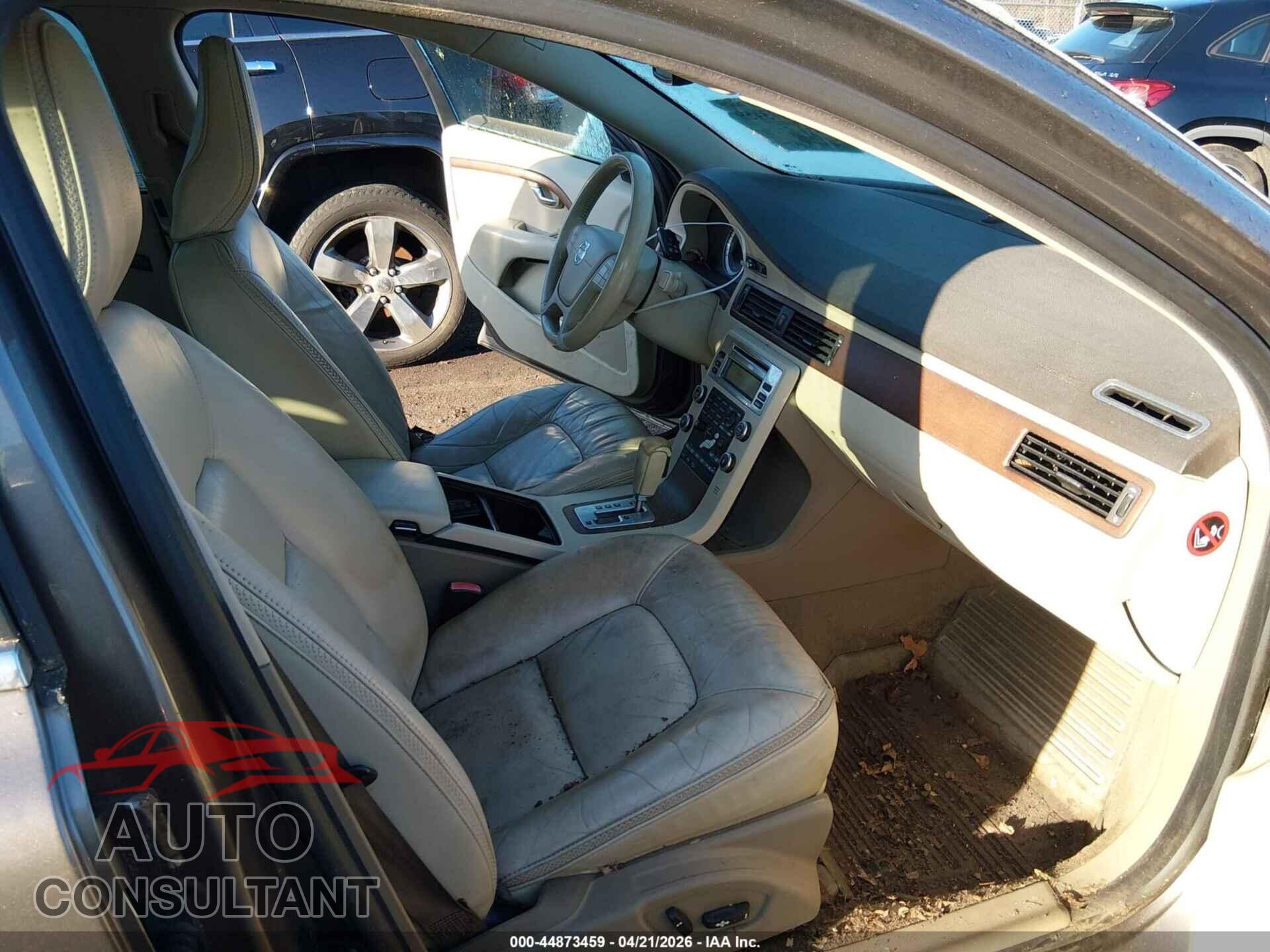 VOLVO XC70 2010 - YV4960BZ3A1088634