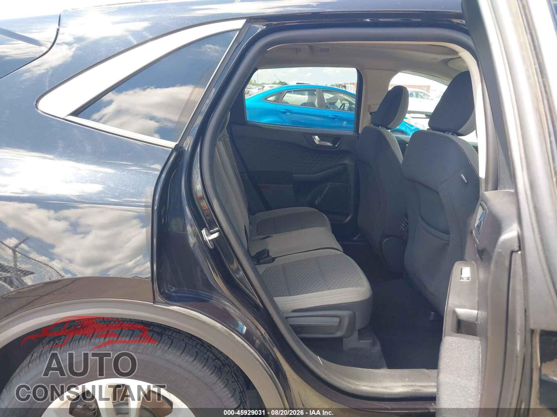 FORD ESCAPE 2020 - 1FMCU0G68LUA38595