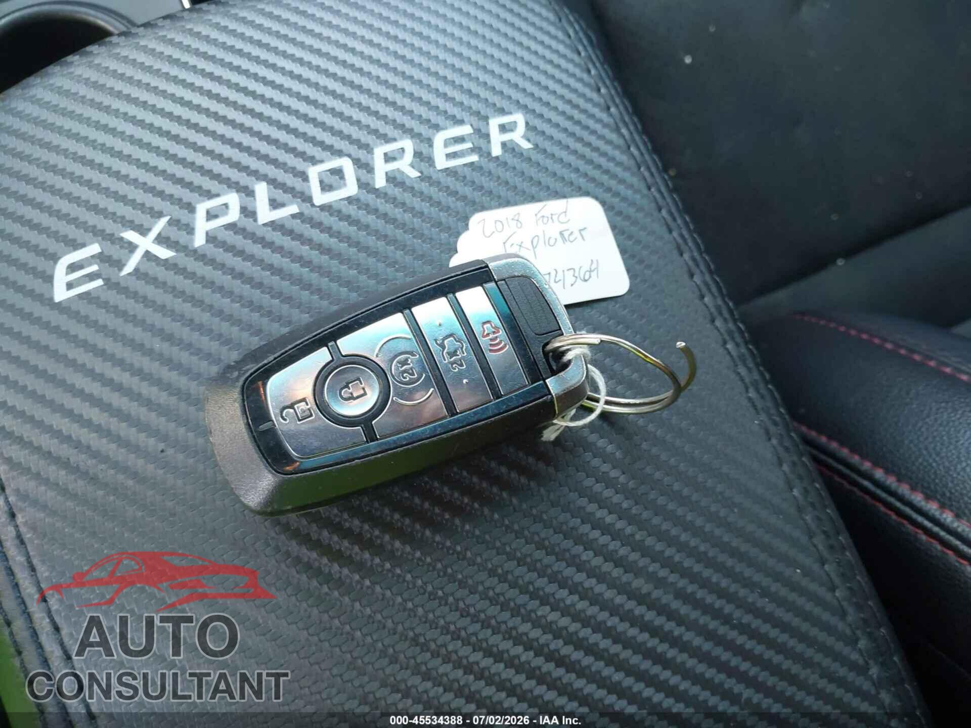 FORD EXPLORER 2018 - 1FM5K7D8XJGB74364