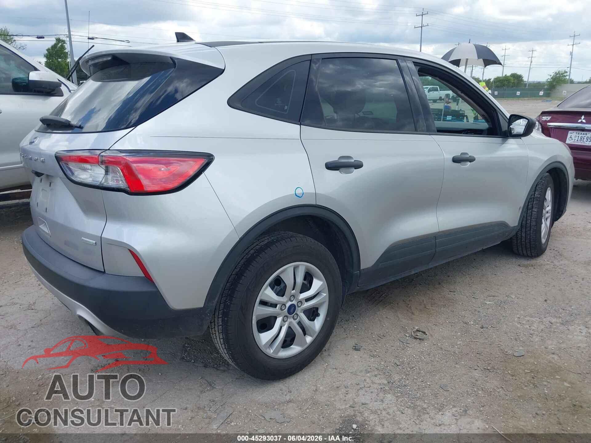 FORD ESCAPE 2020 - 1FMCU0F61LUA76395