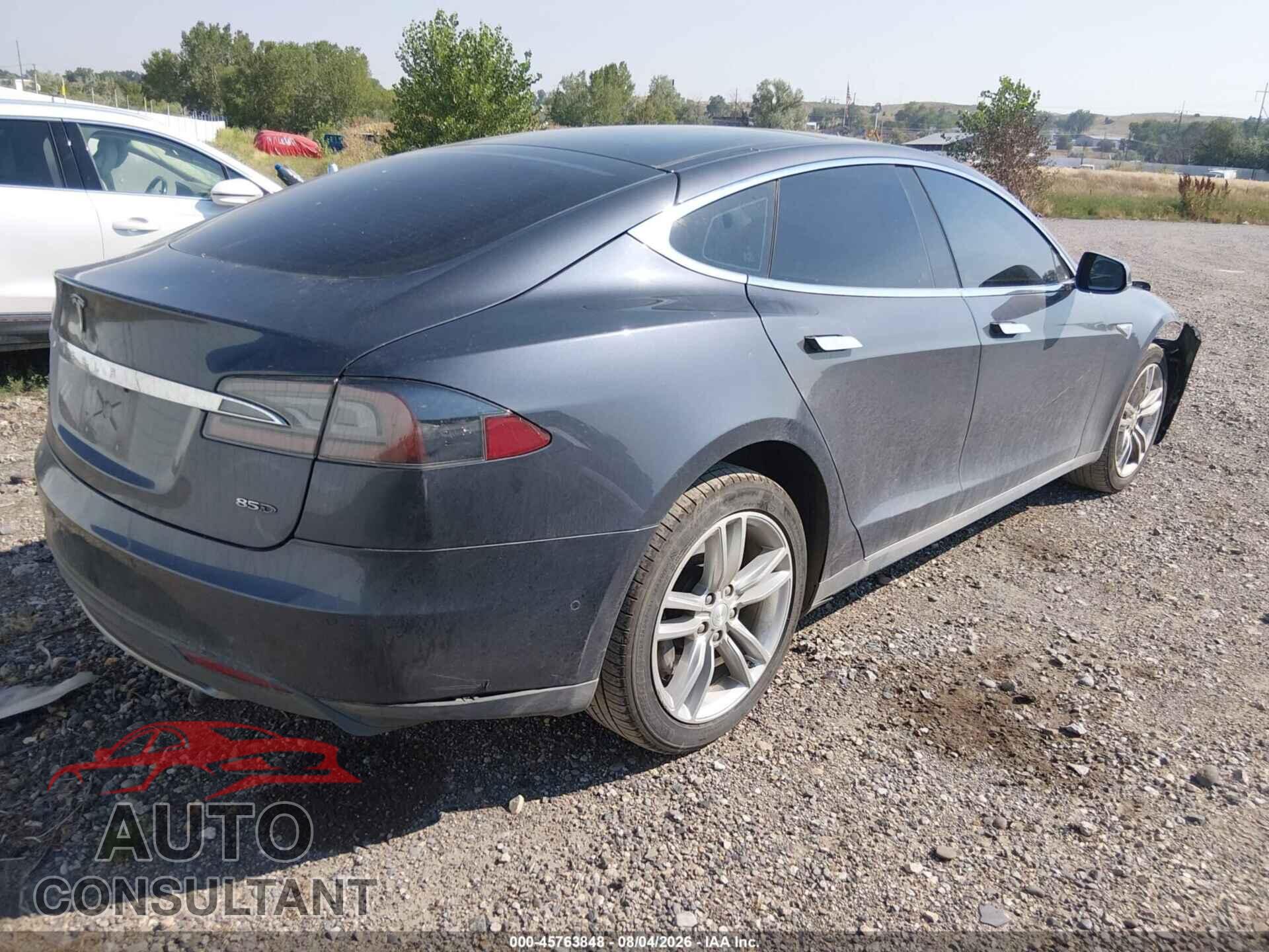 TESLA MODEL S 2015 - 5YJSA1H23FF087565
