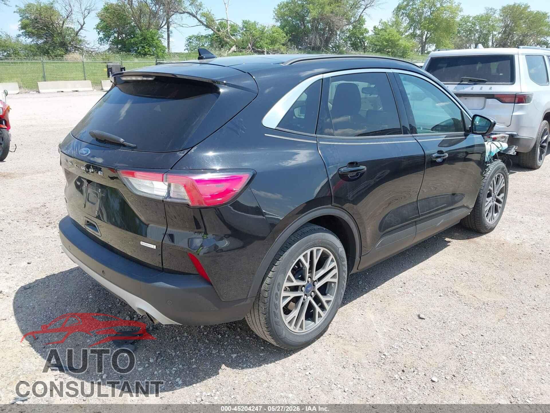 FORD ESCAPE 2020 - 1FMCU0H63LUA25946