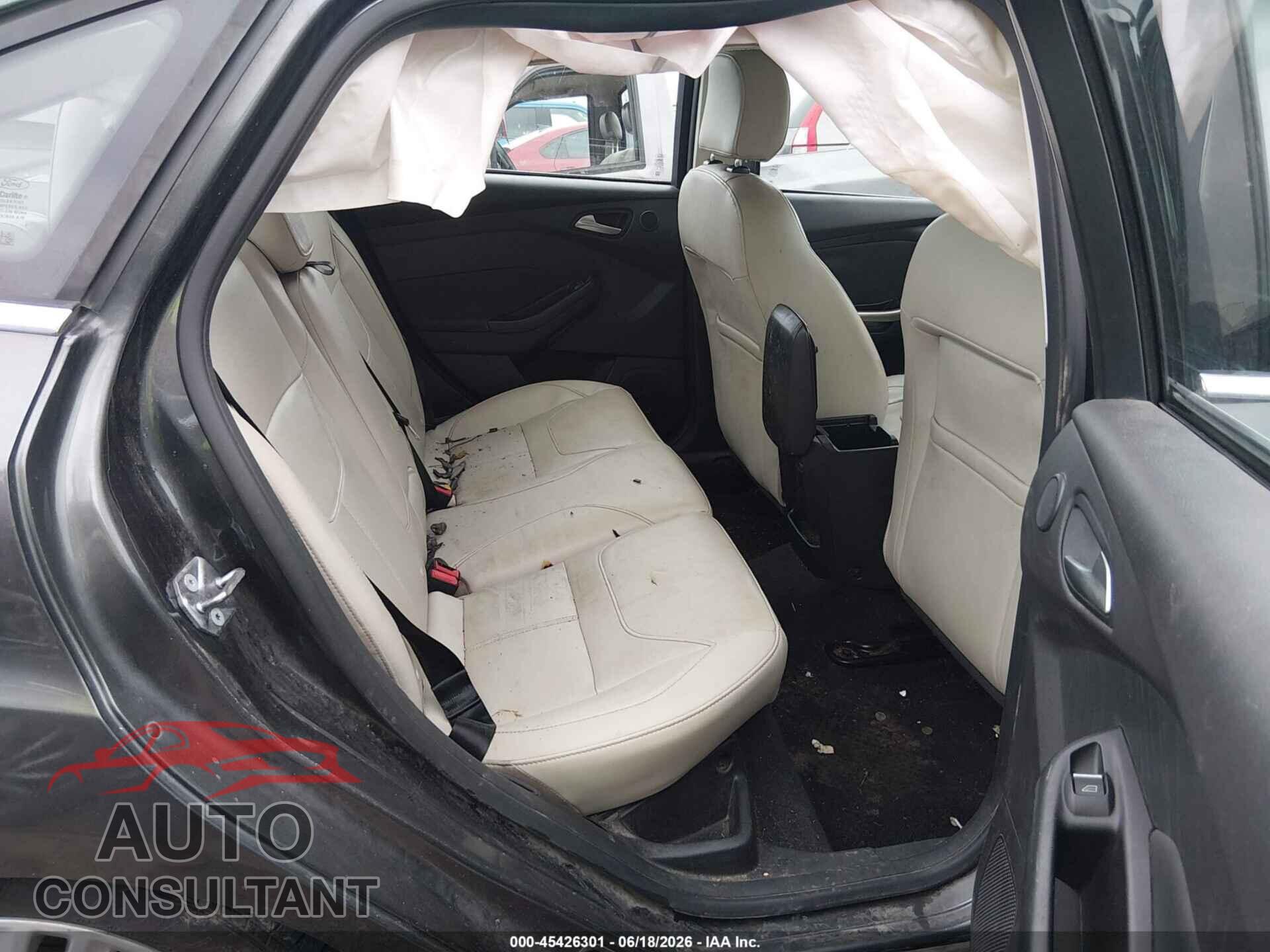 FORD FOCUS 2017 - 1FADP3J2XHL288253