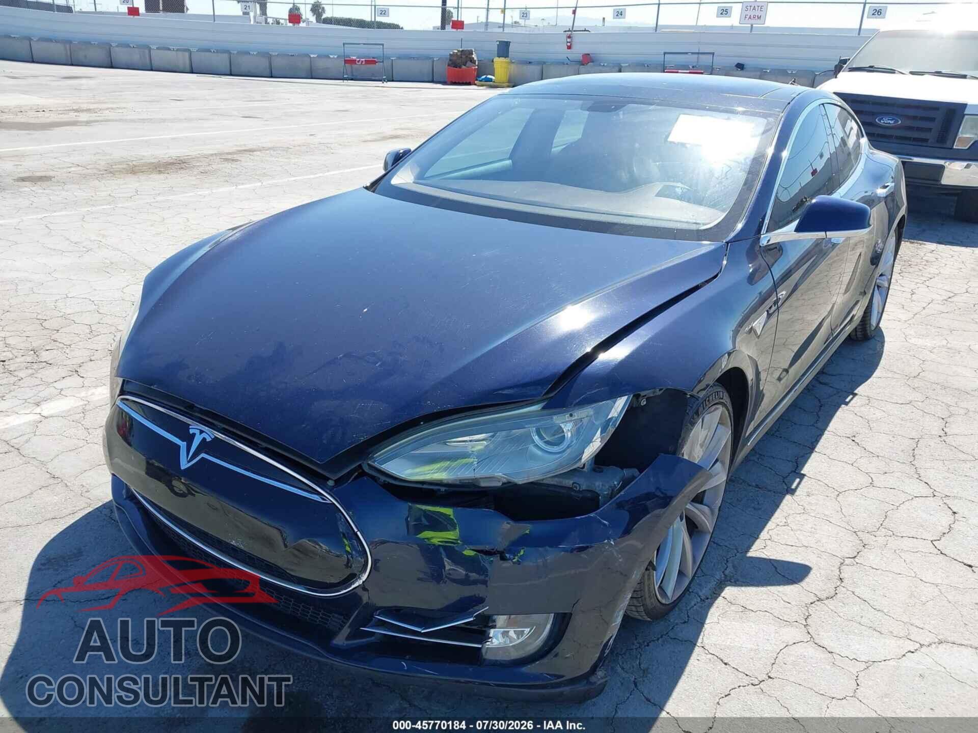 TESLA MODEL S 2013 - 5YJSA1DP6DFP07209