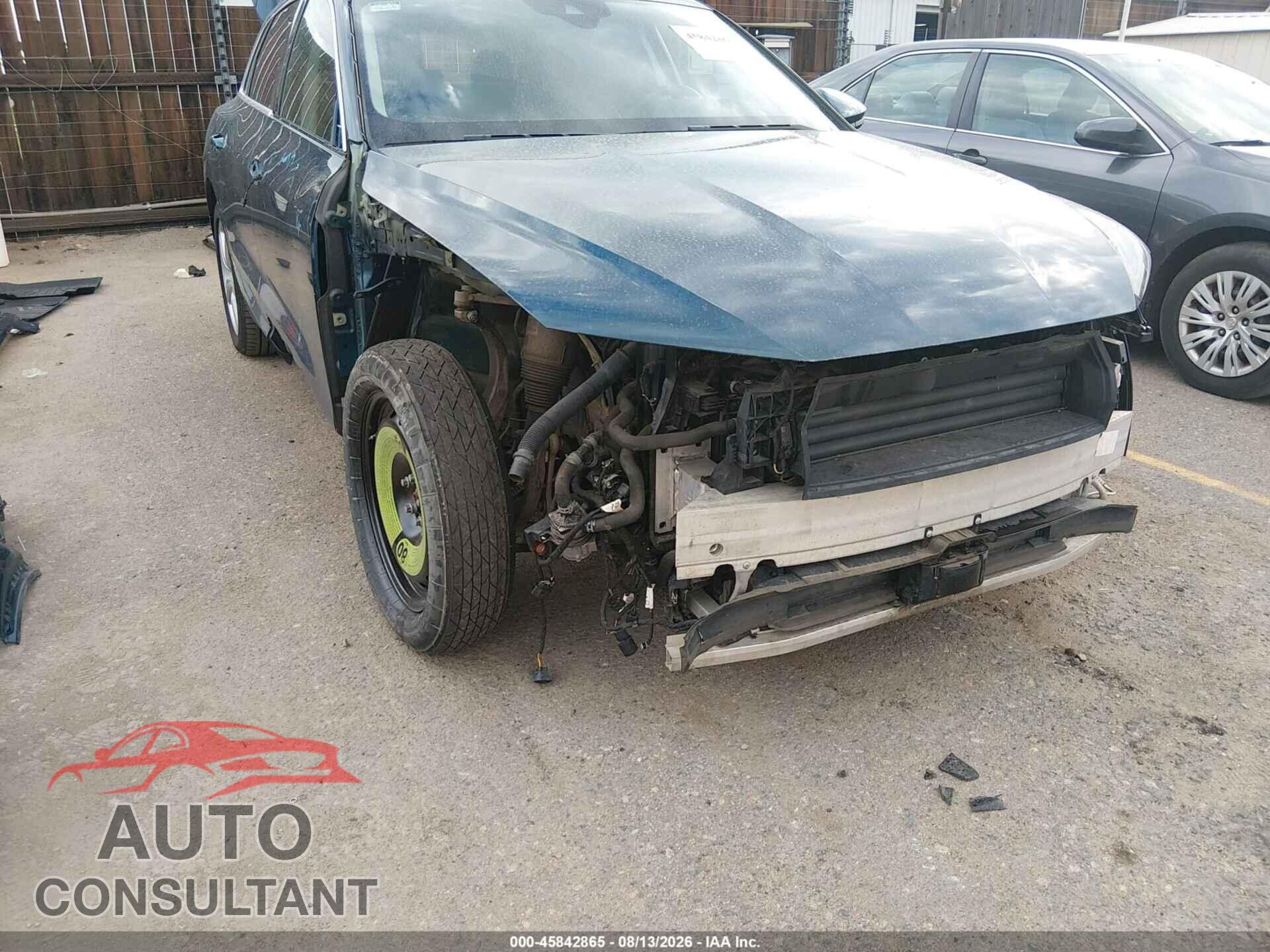 AUDI E-TRON 2019 - WA1VAAGE1KB019975