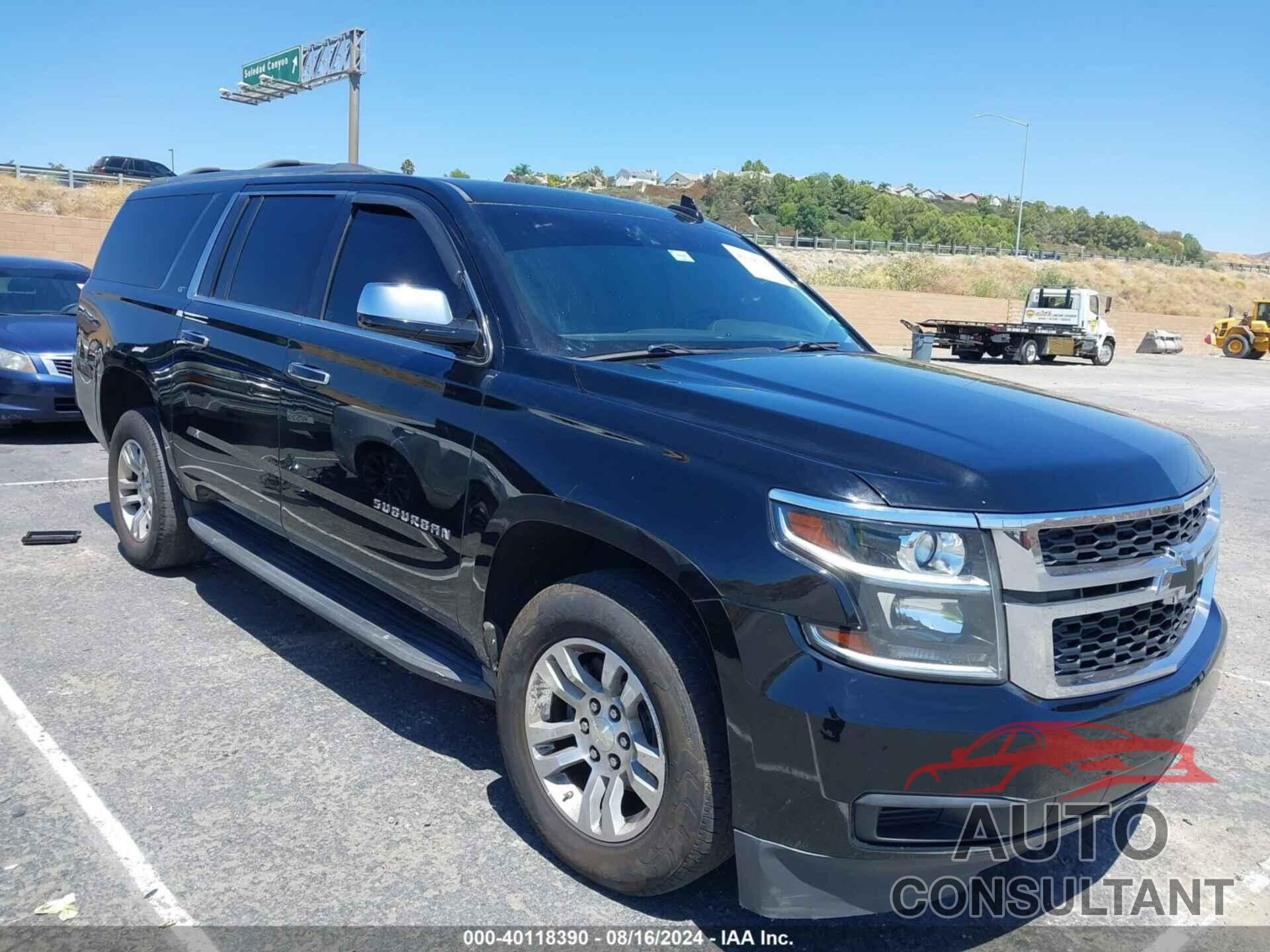 CHEVROLET SUBURBAN 2019 - 1GNSCHKC2KR137520