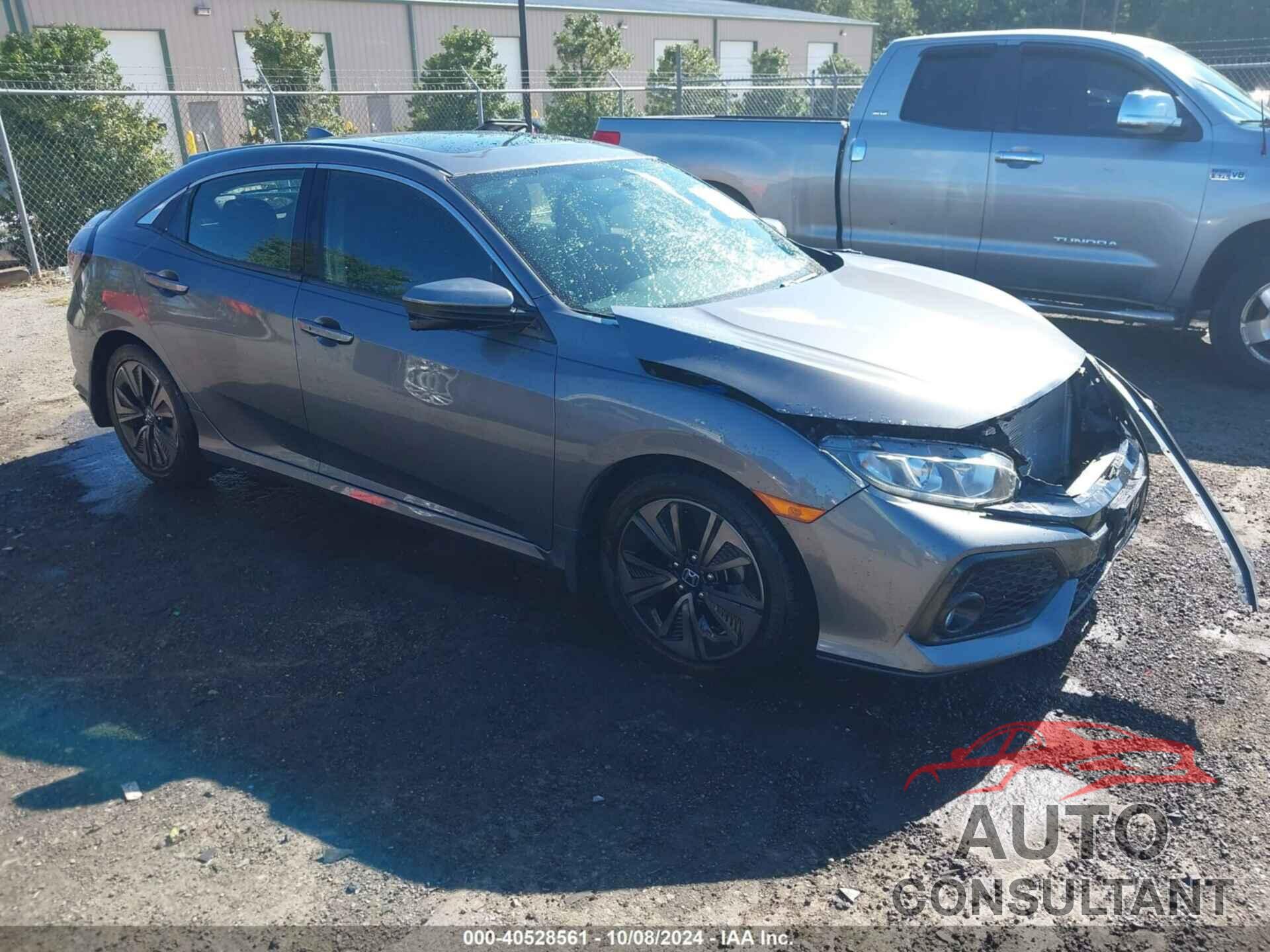 HONDA CIVIC 2018 - SHHFK7H57JU413371