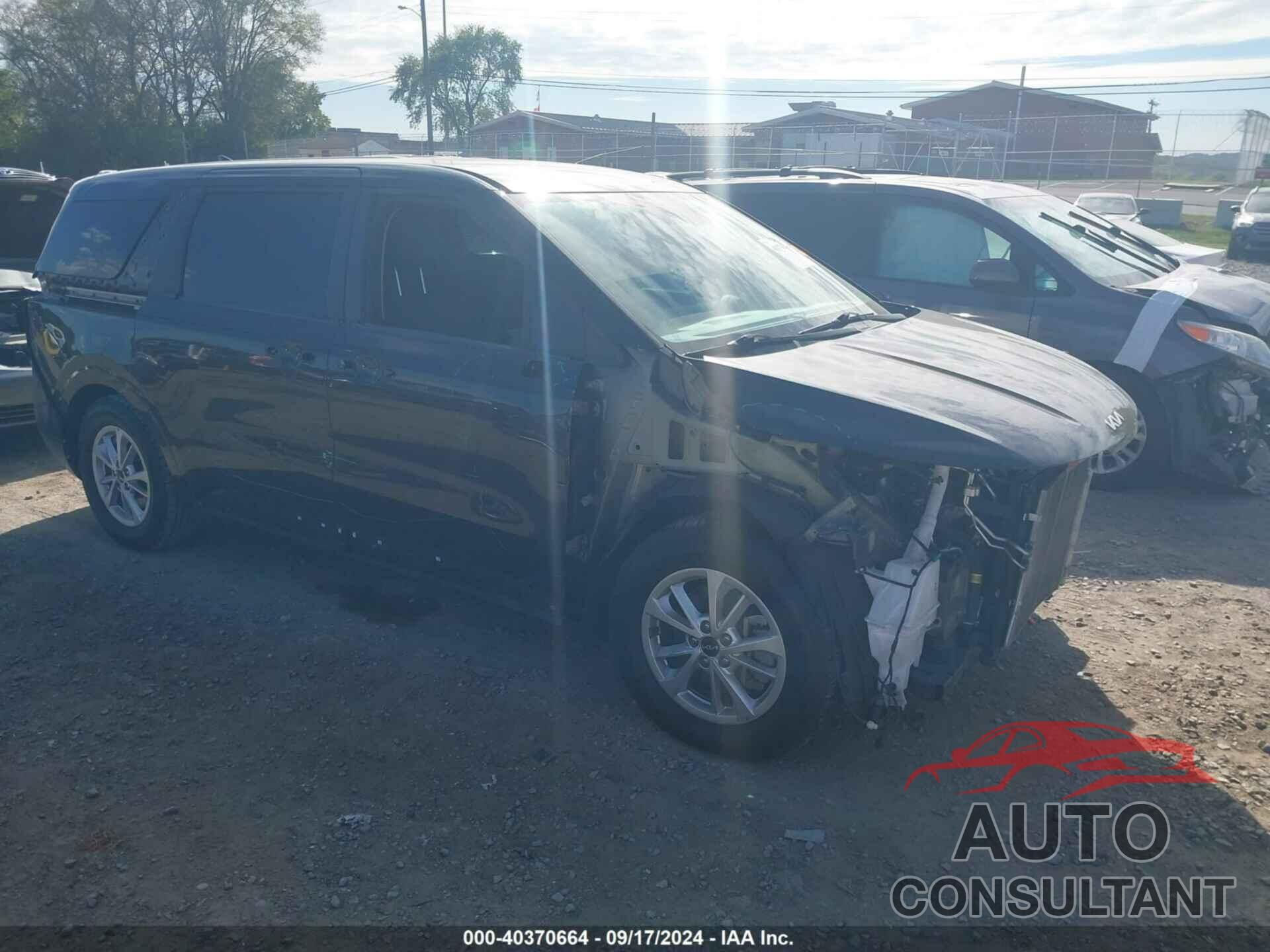 KIA CARNIVAL MPV 2022 - KNDNB4H30N6157828