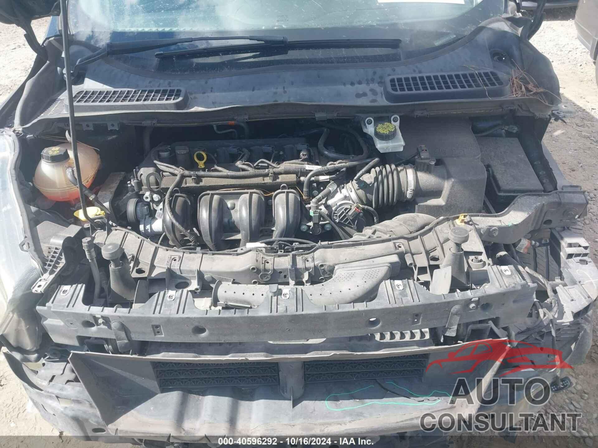FORD ESCAPE 2018 - 1FMCU0F77JUA54861