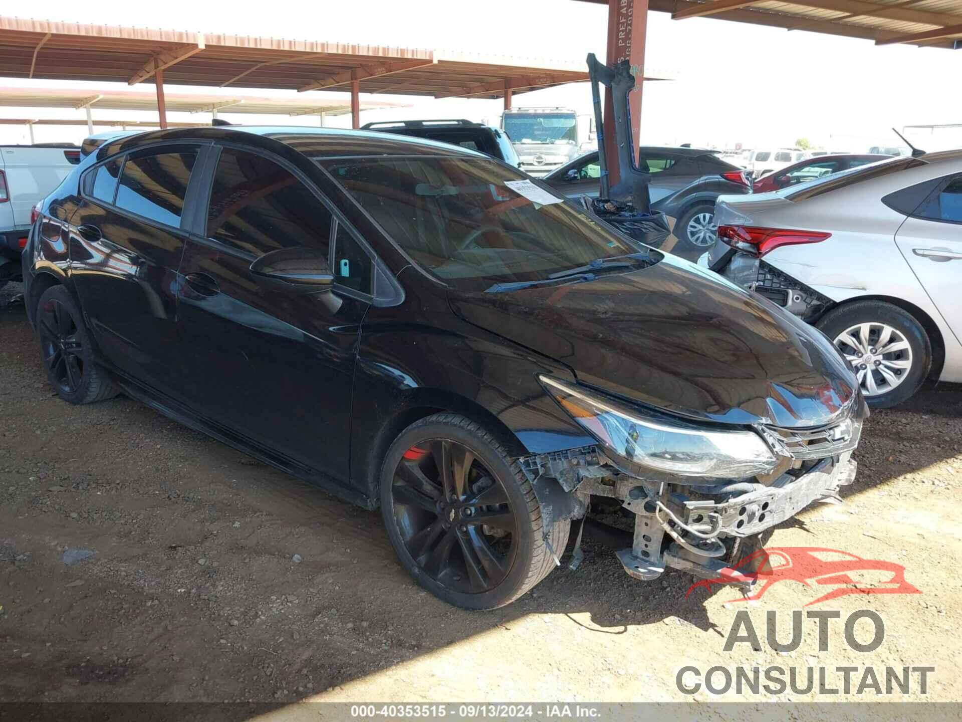 CHEVROLET CRUZE 2018 - 3G1BE6SM1JS645305