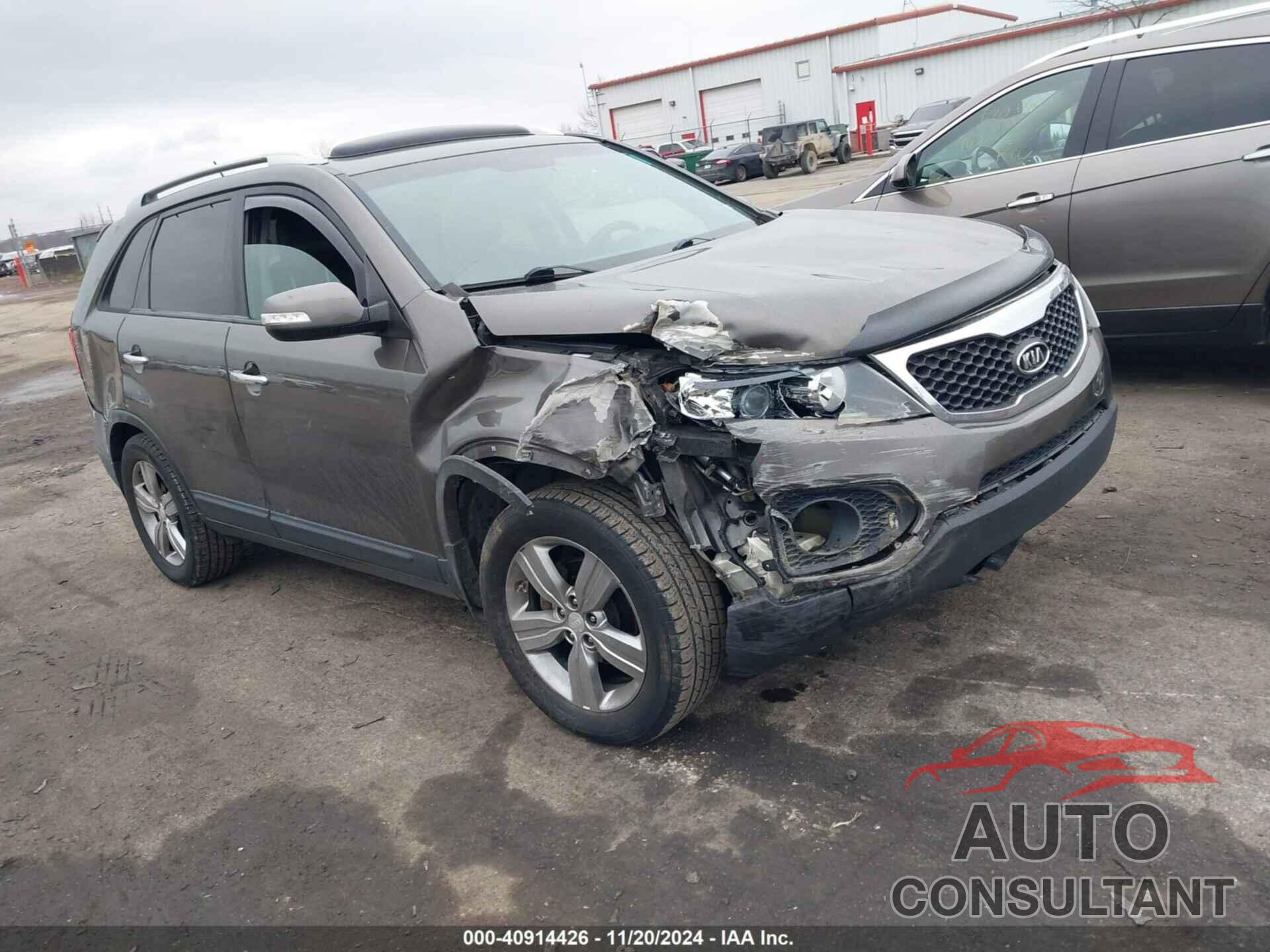 KIA SORENTO 2013 - 5XYKU3A65DG318343