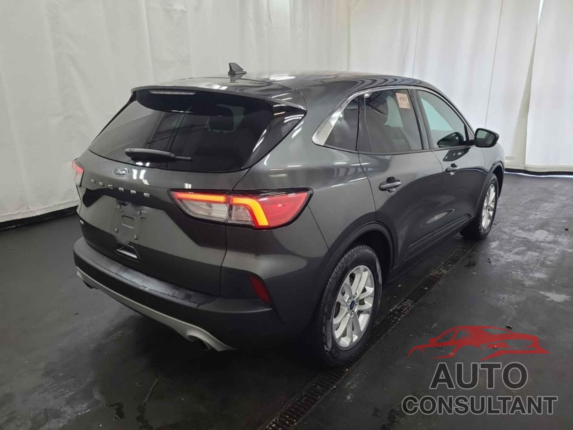 FORD ESCAPE 2020 - 1FMCU0G63LUC47307