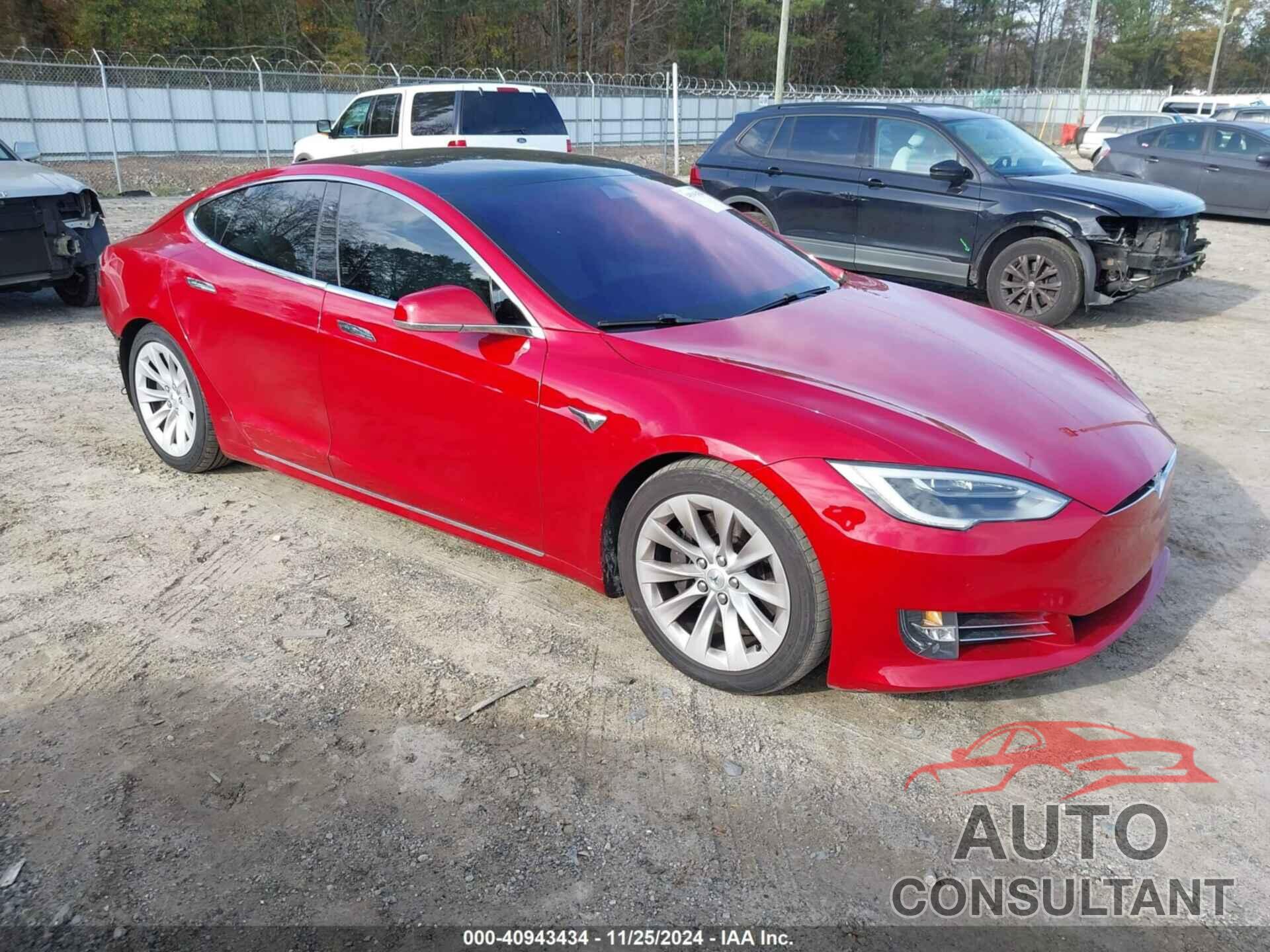 TESLA MODEL S 2017 - 5YJSA1E23HF224575