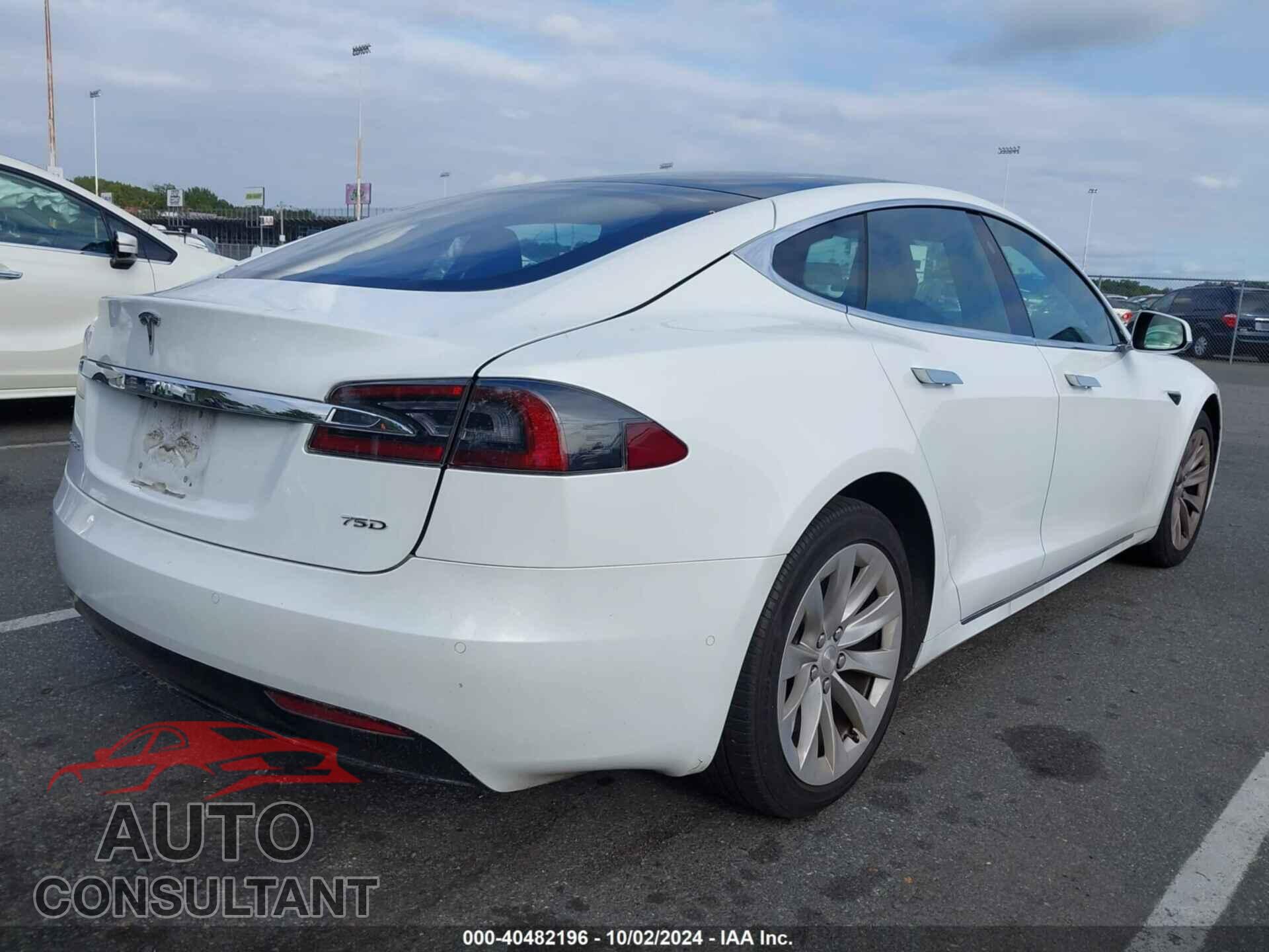 TESLA MODEL S 2017 - 5YJSA1E23HF230196