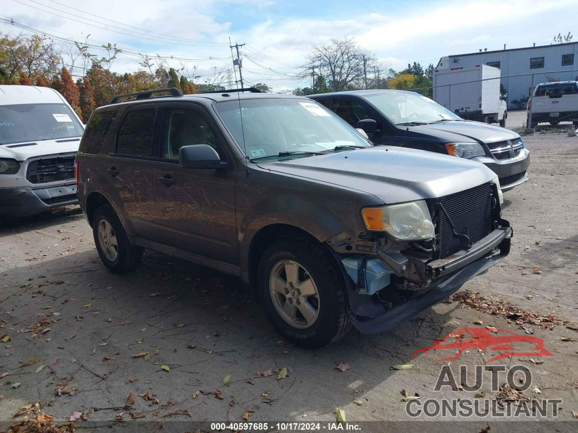 FORD ESCAPE 2010 - 1FMCU9D74AKC89317