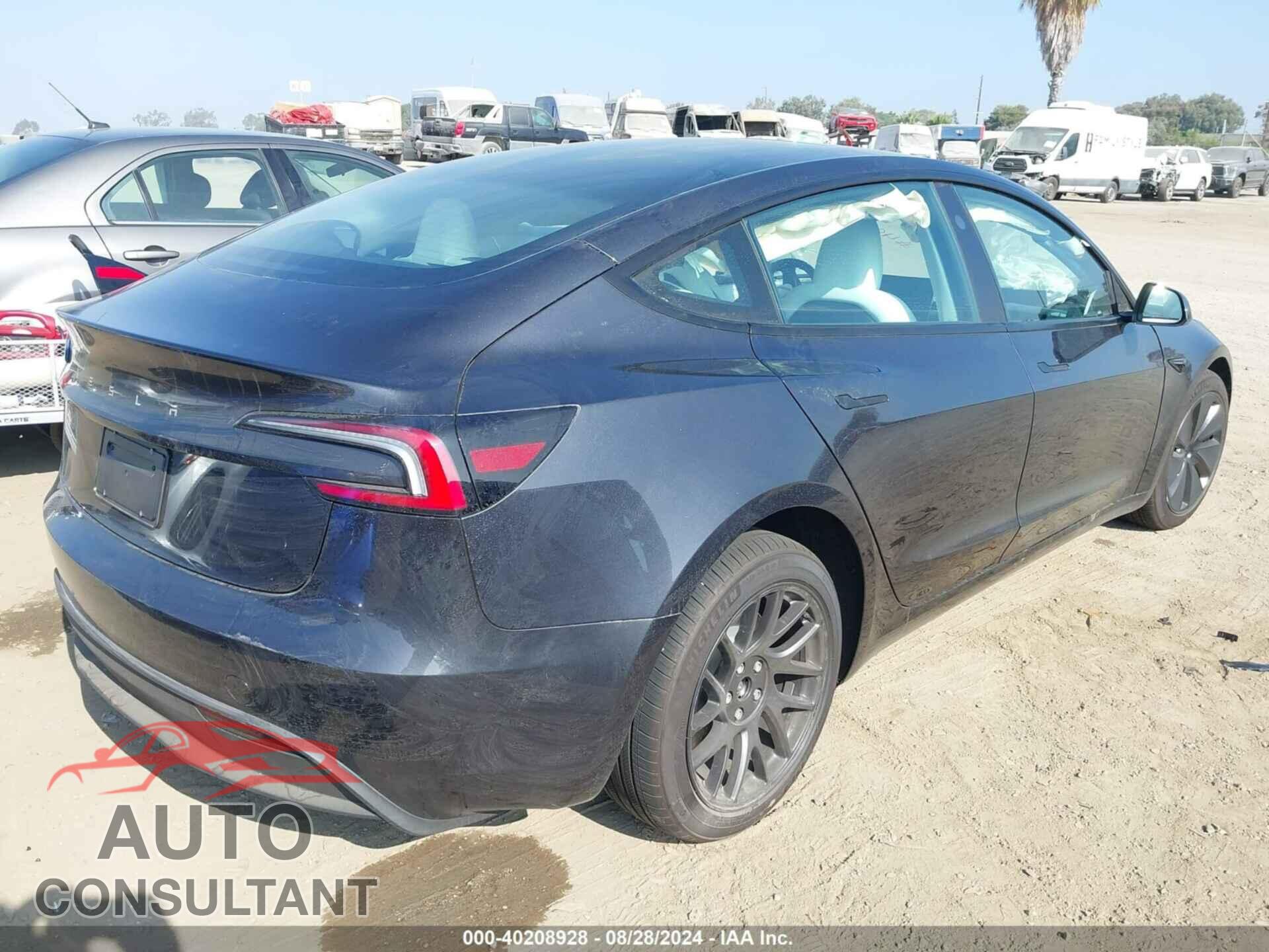 TESLA MODEL 3 2024 - 5YJ3E1EA6RF800547