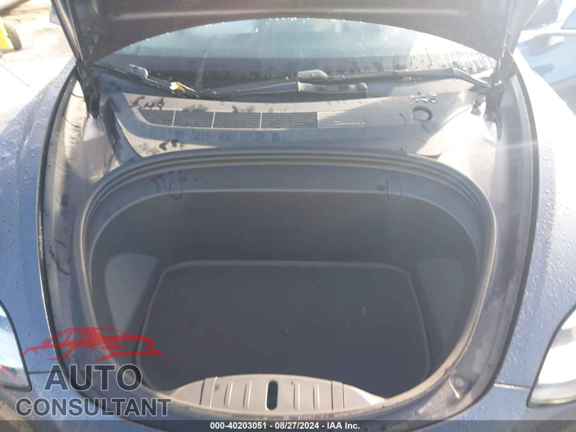 TESLA MODEL 3 2018 - 5YJ3E1EB9JF135740