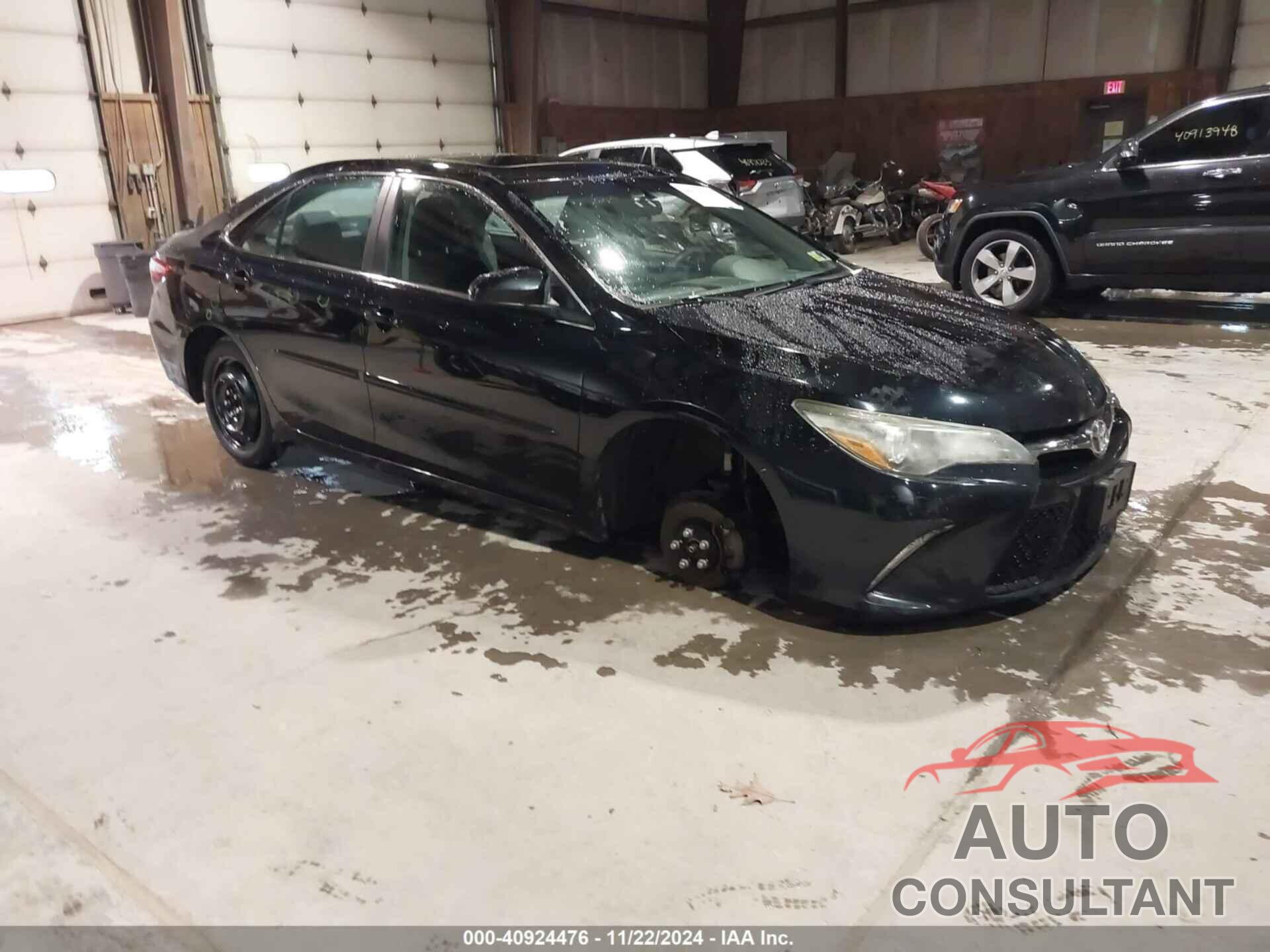 TOYOTA CAMRY 2017 - 4T1BF1FK2HU293888
