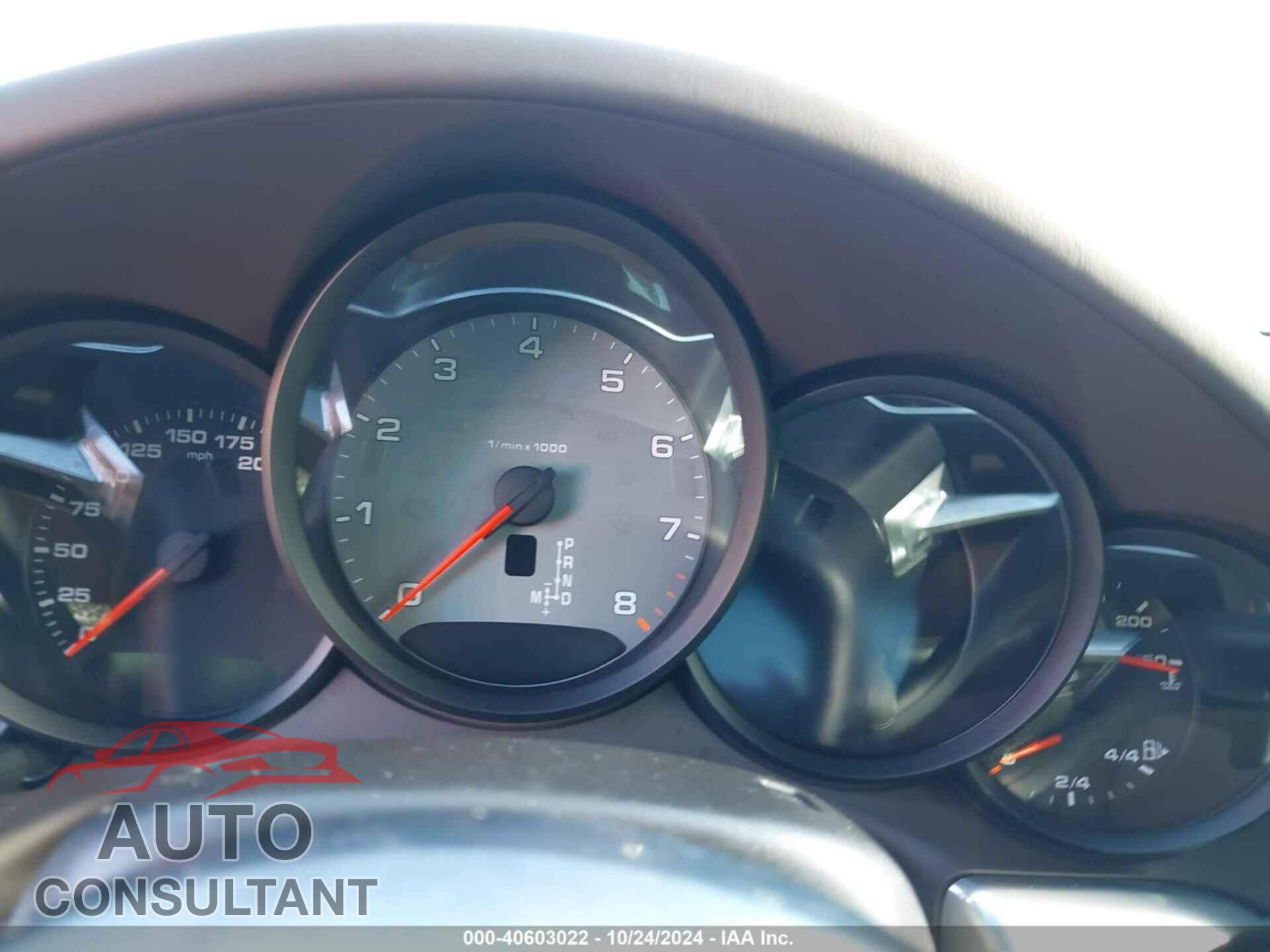 PORSCHE 911 2017 - WP0BB2A93HS136084