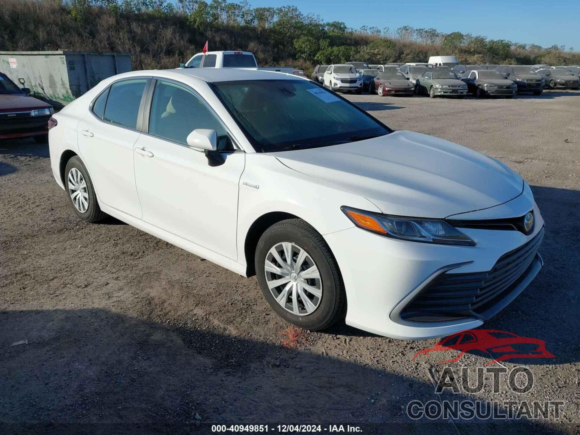 TOYOTA CAMRY 2021 - 4T1C31AK1MU553678