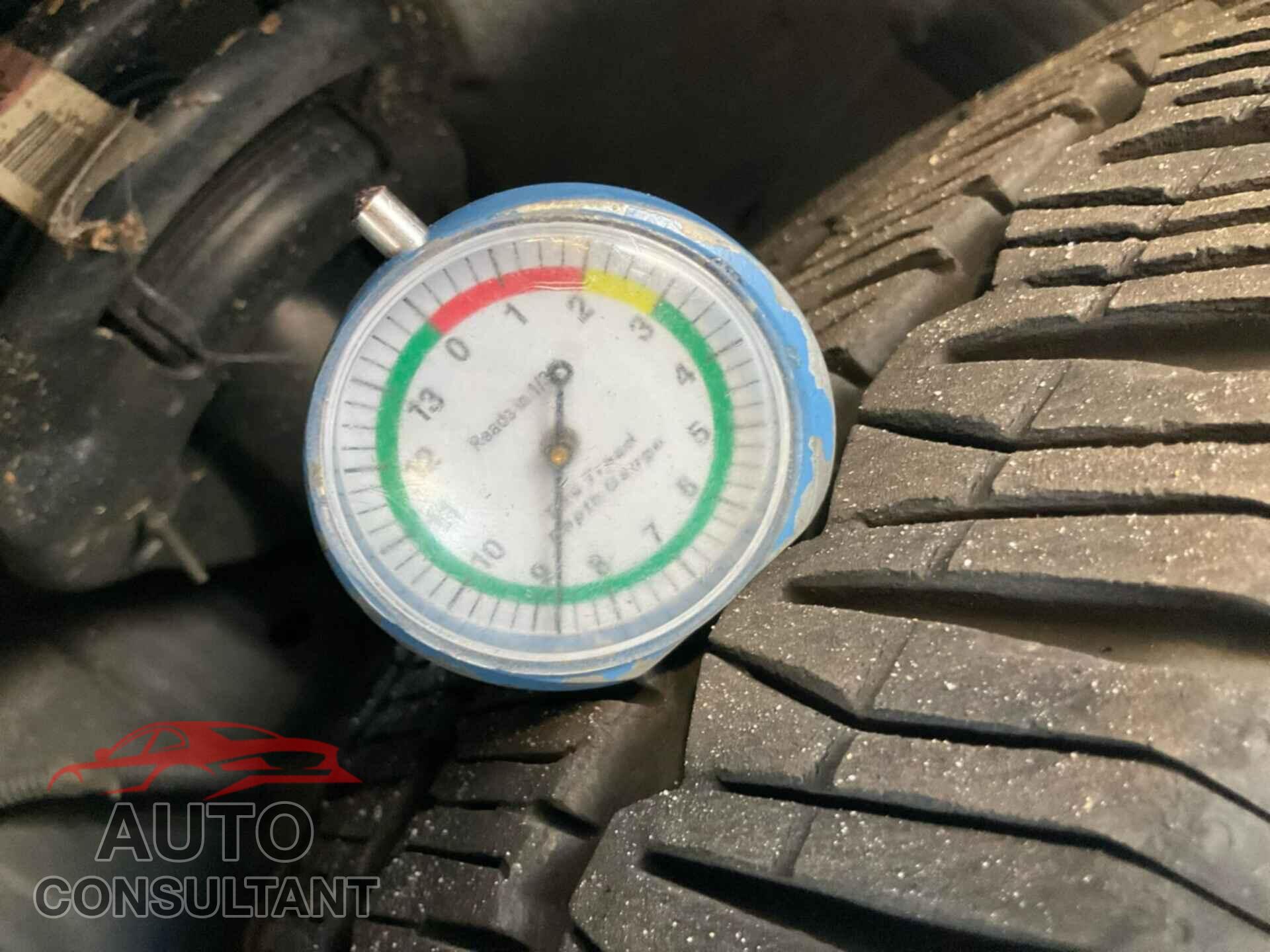 FORD TRANSIT 2023 - 1FTBR2X85PKA20846