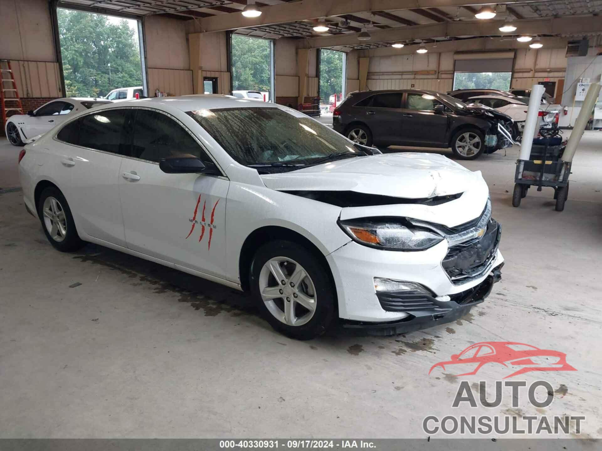 CHEVROLET MALIBU 2021 - 1G1ZB5ST1MF075985