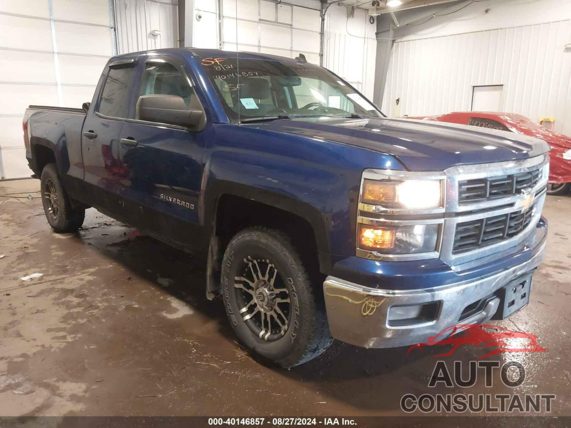 CHEVROLET SILVERADO 1500 2014 - 1GCVKREC3EZ302215