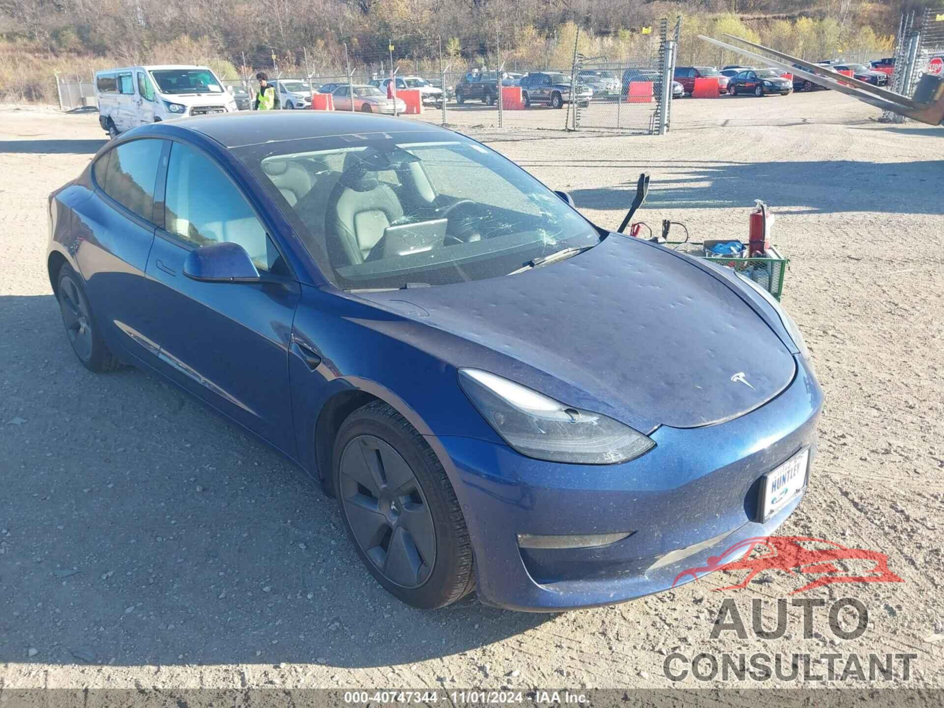 TESLA MODEL 3 2022 - 5YJ3E1EB7NF118277