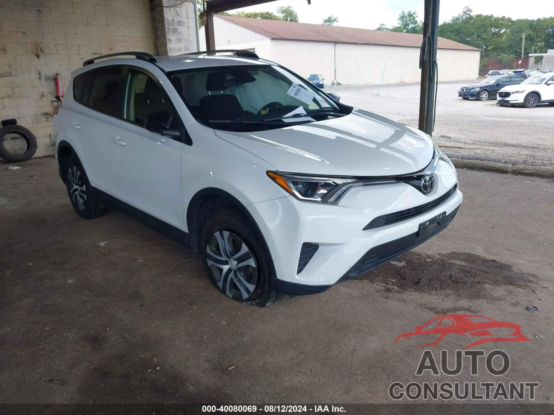 TOYOTA RAV4 2018 - JTMBFREV3JJ225654